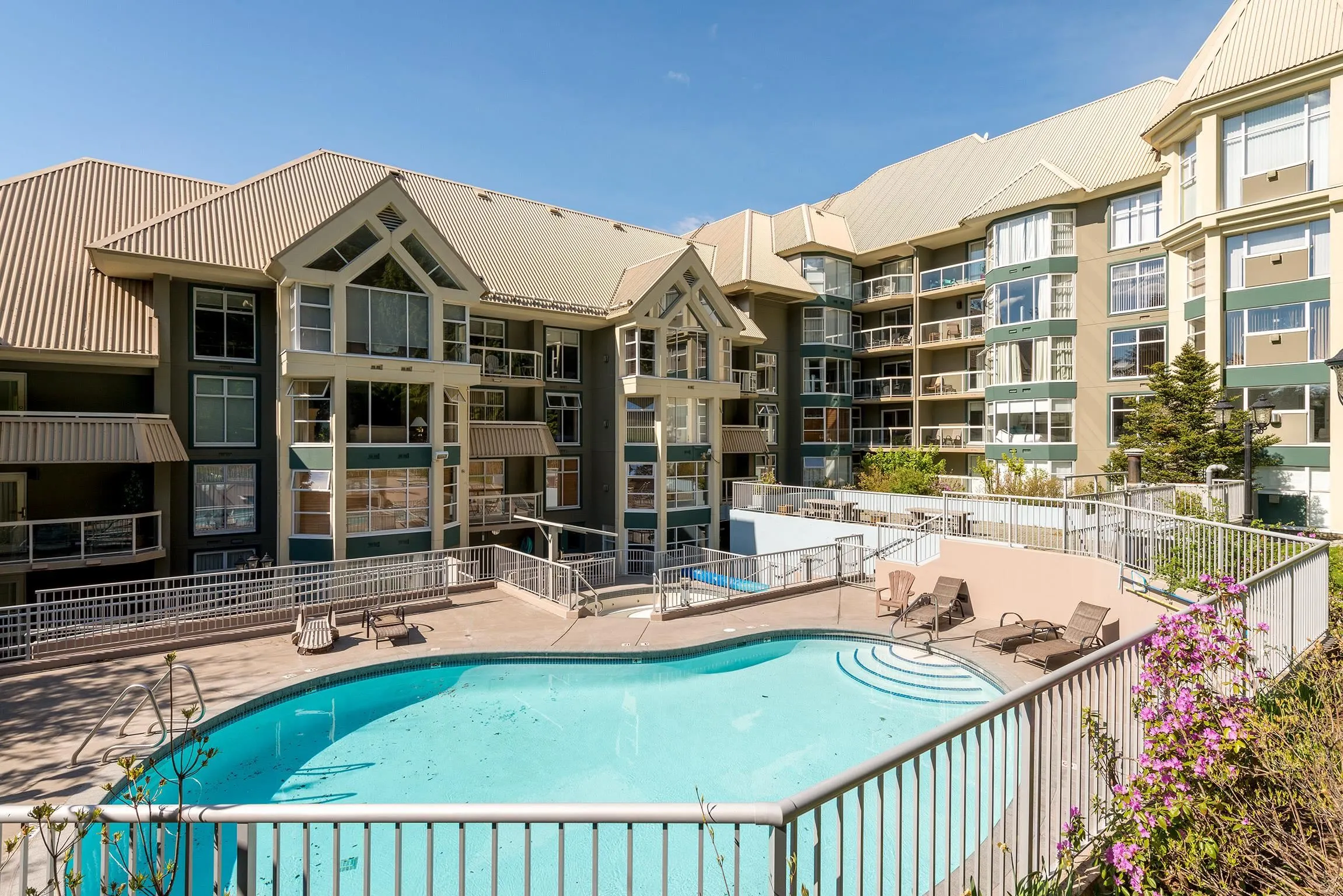 312 4910 Spearhead Place