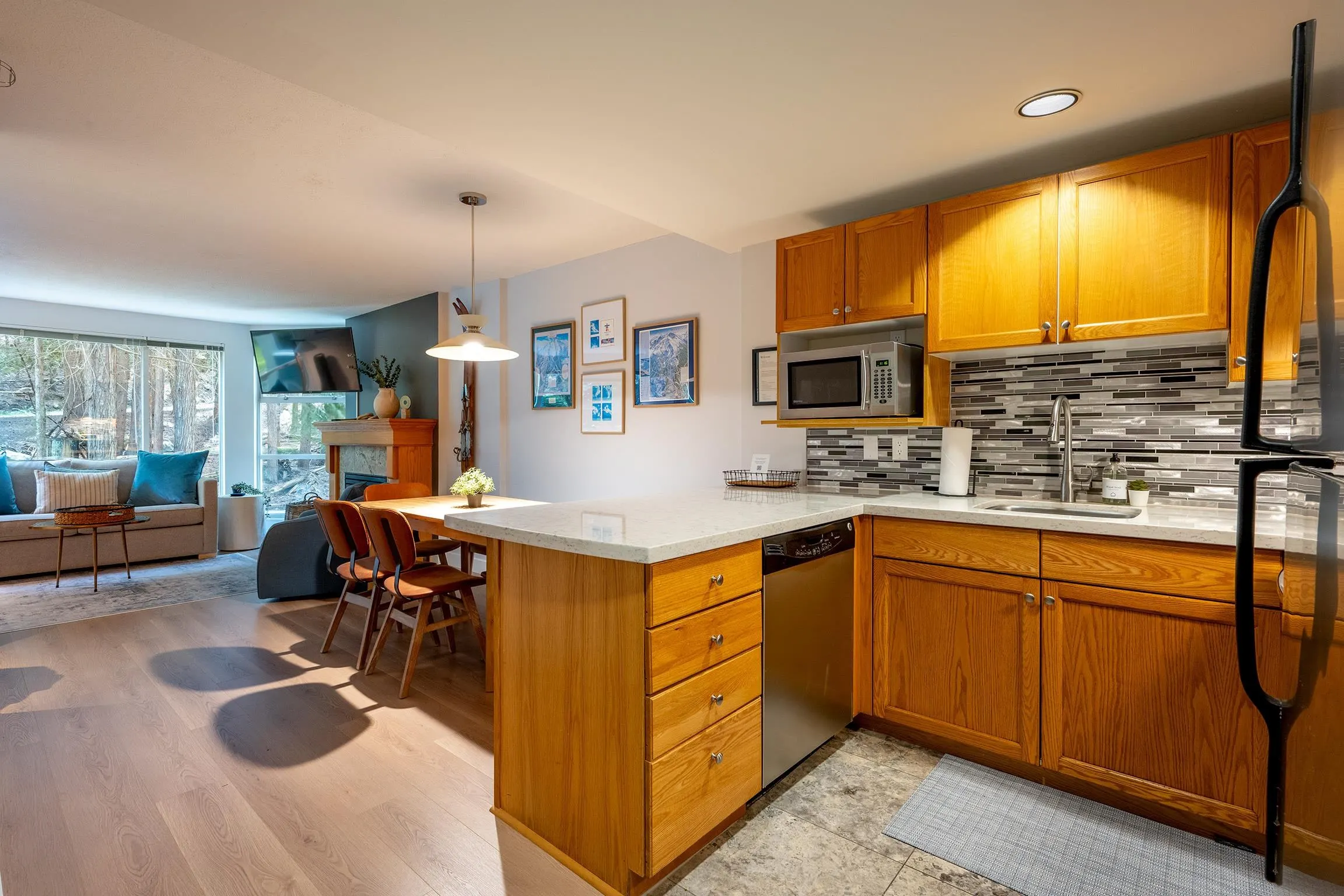 312 4910 Spearhead Place