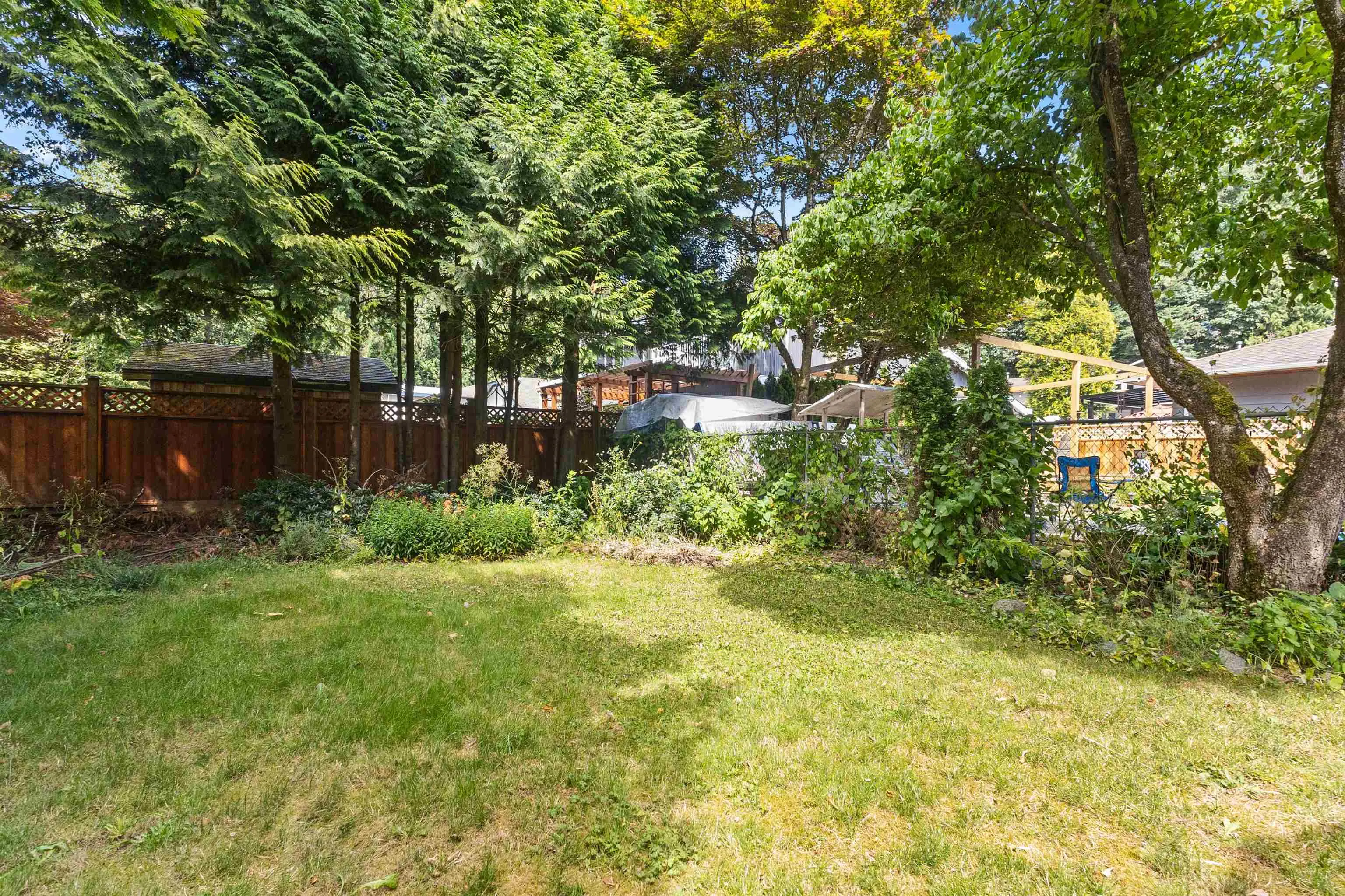34899 Glenn Mountain Drive