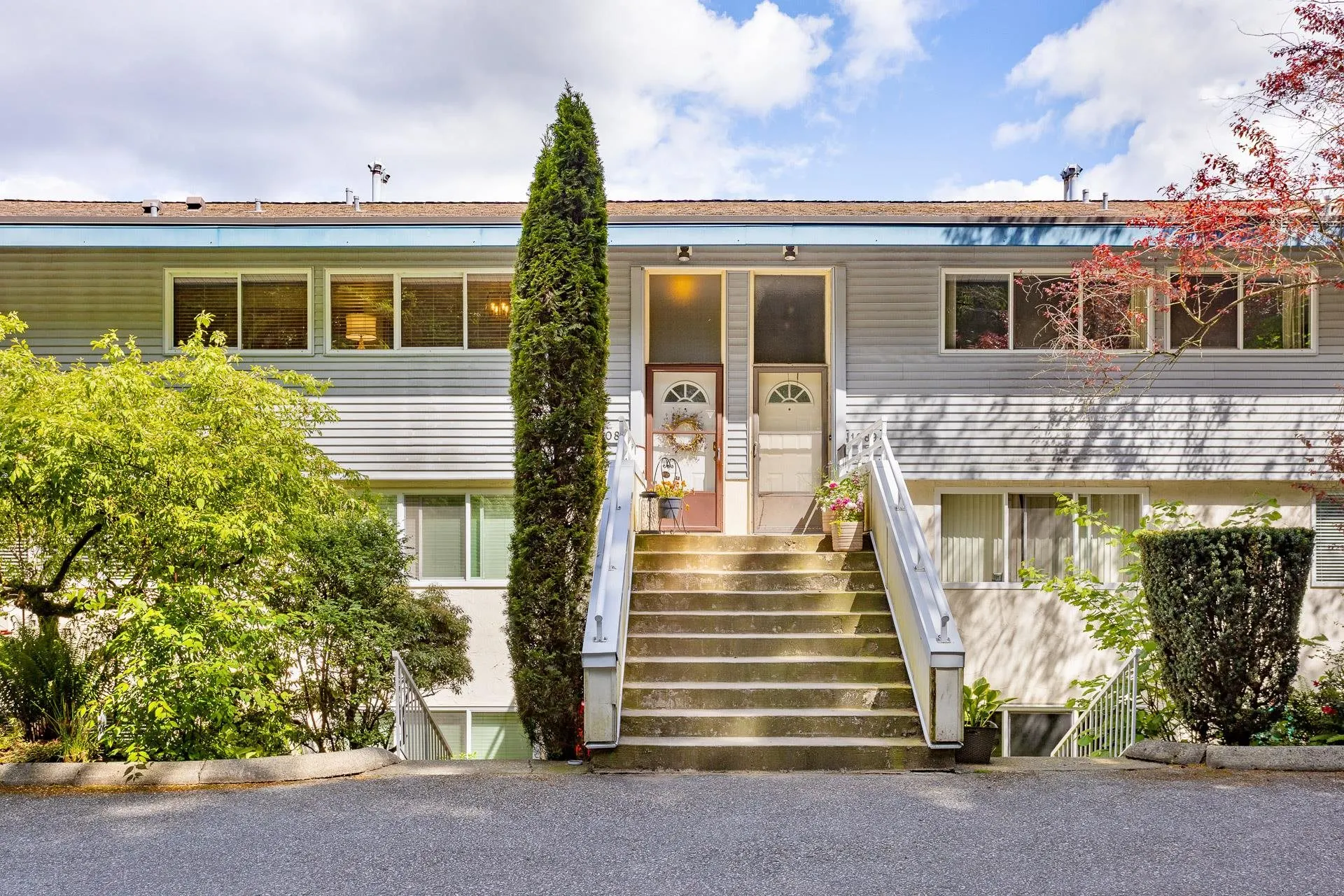 1087 Cecile Drive