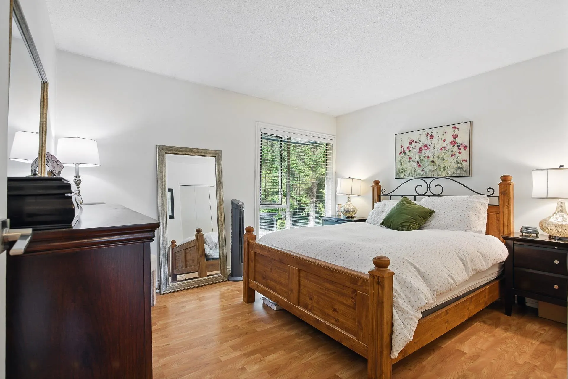 1087 Cecile Drive