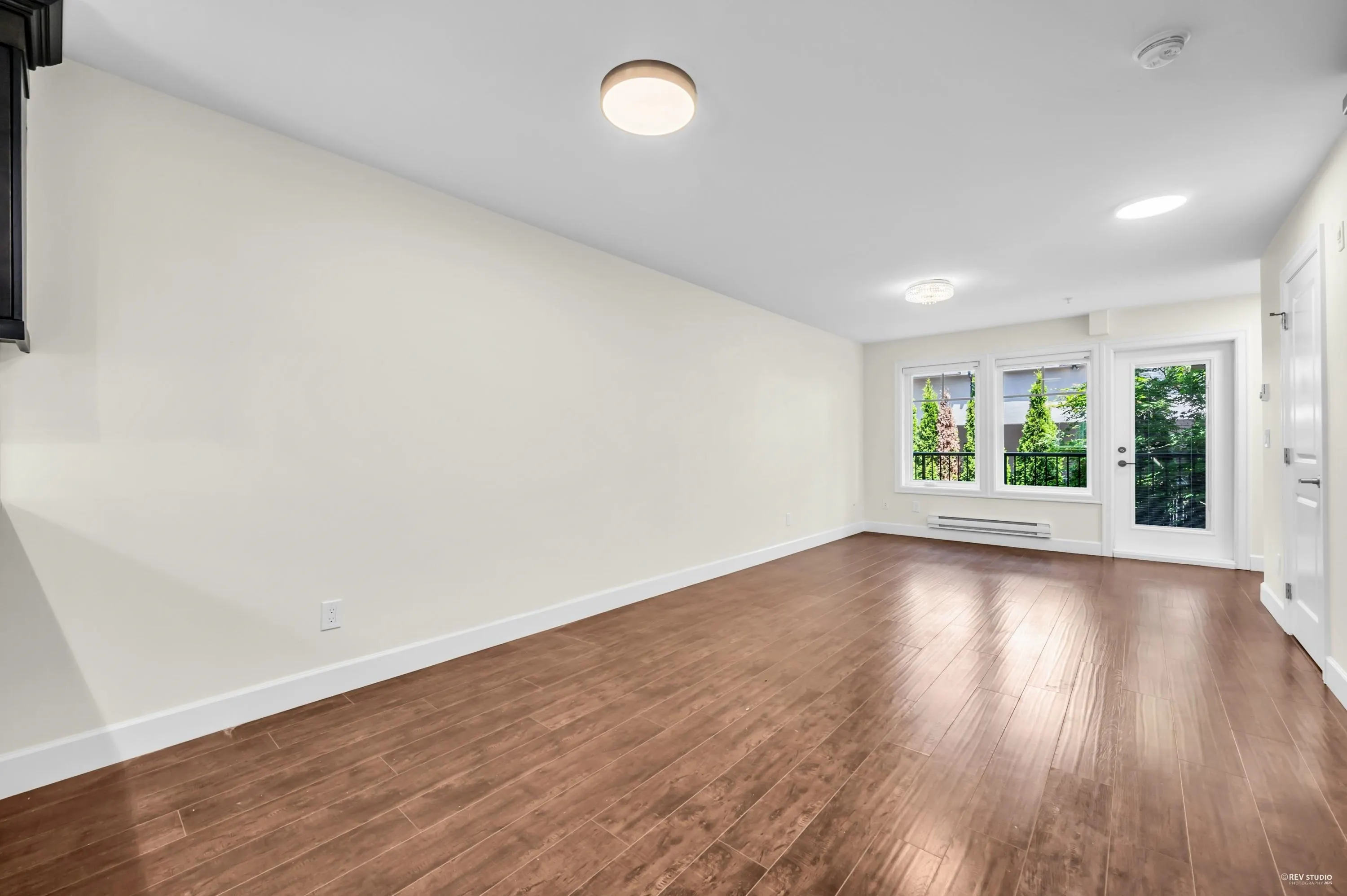 201 423 8th Street