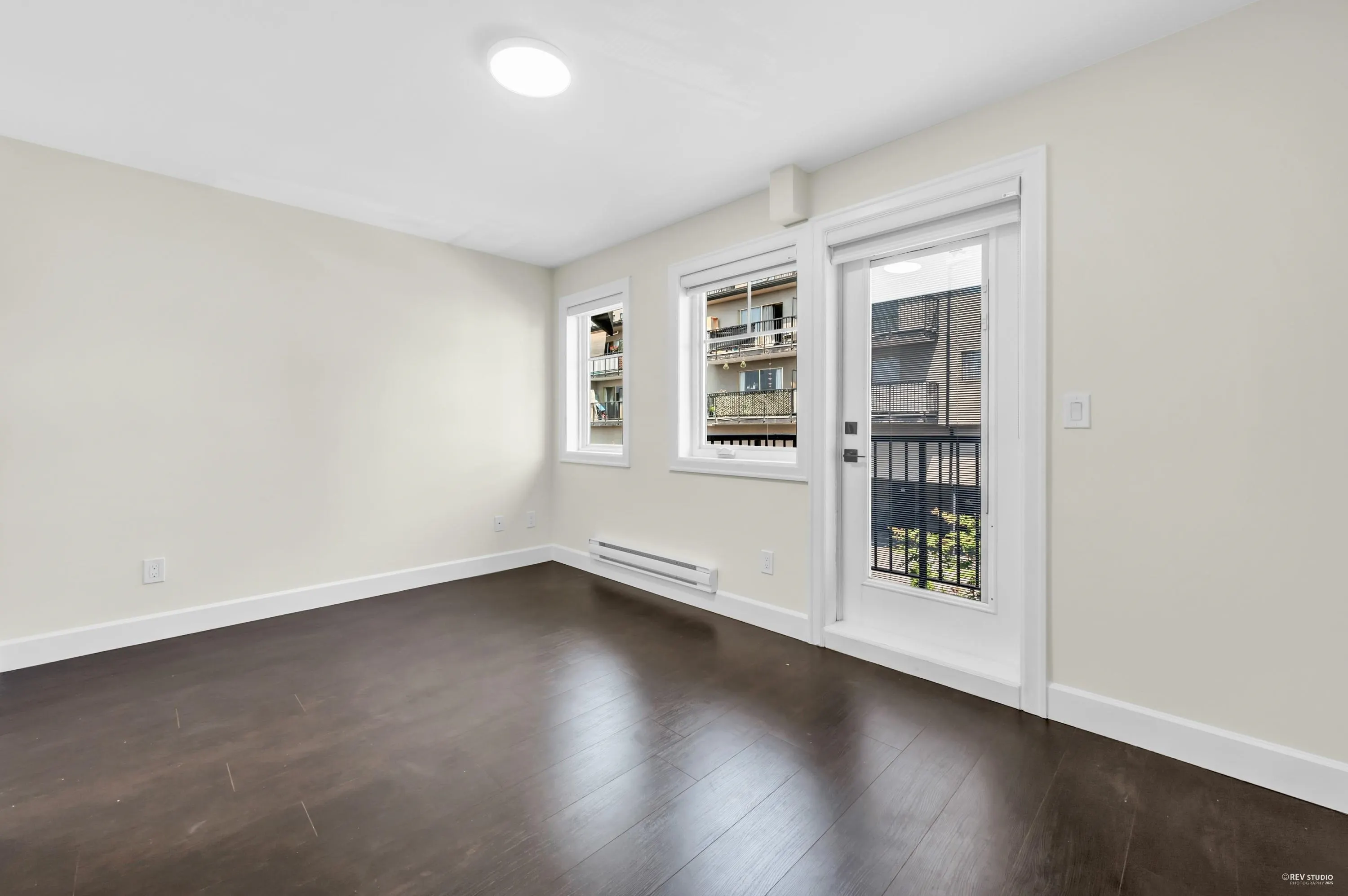 201 423 8th Street