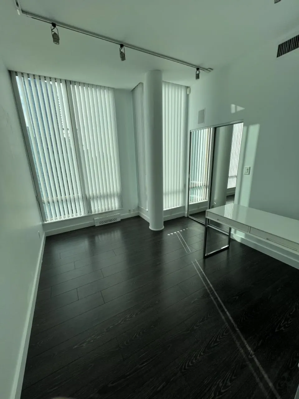 36xx 1288 W Georgia Street