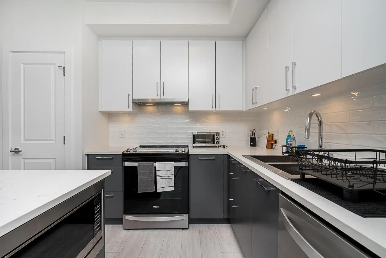 B110 20834 80 Avenue