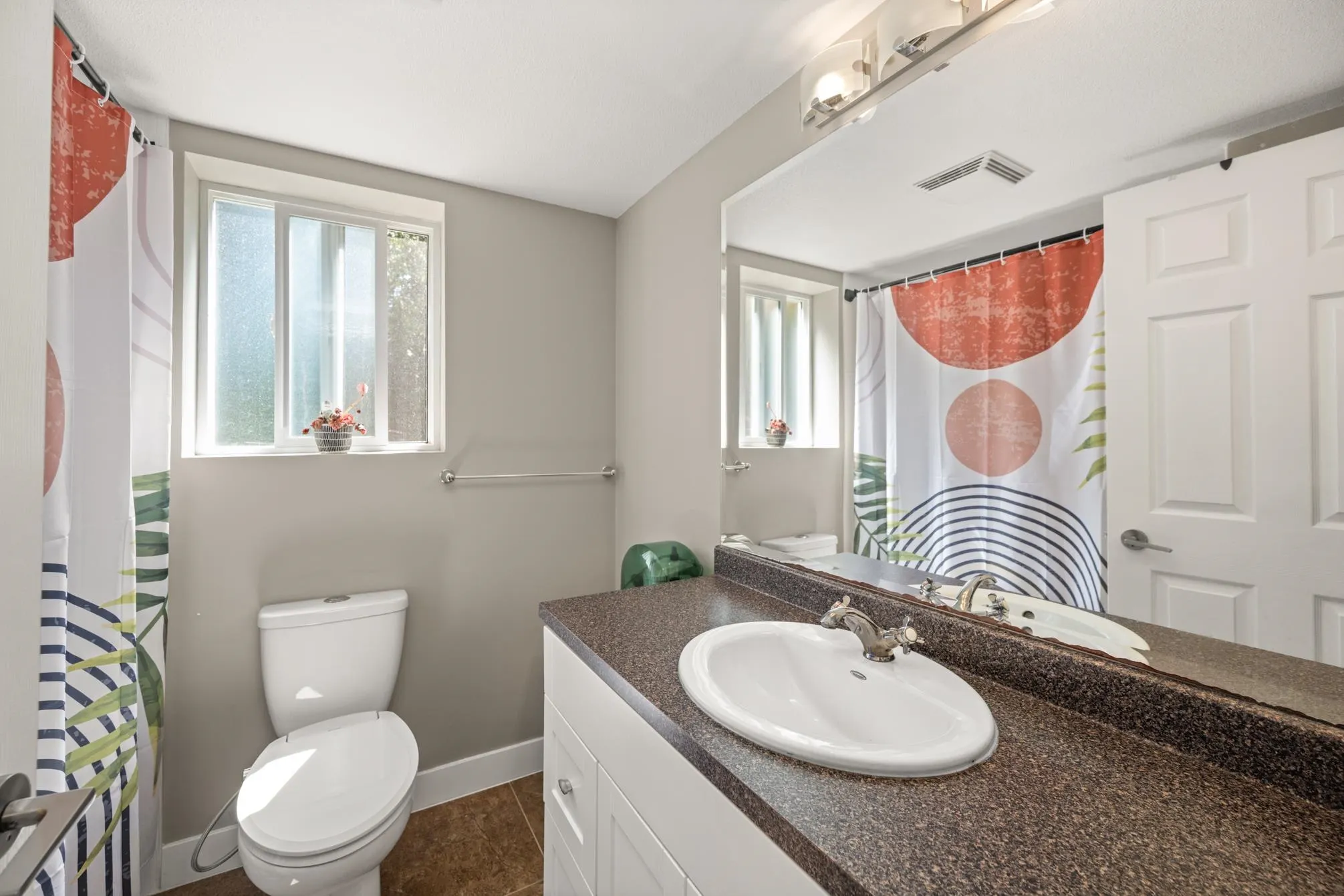 32450 Grebe Crescent
