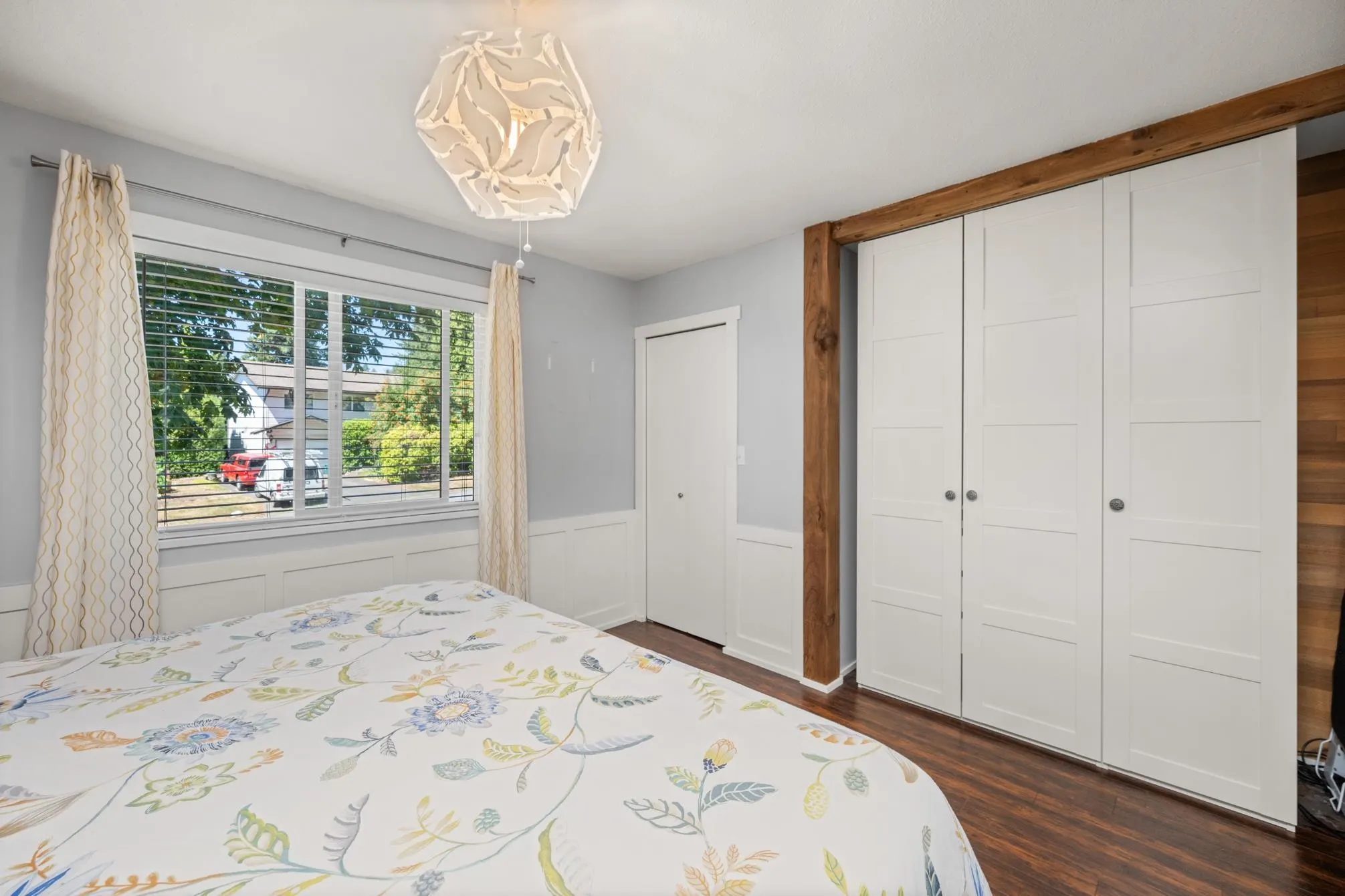 32450 Grebe Crescent