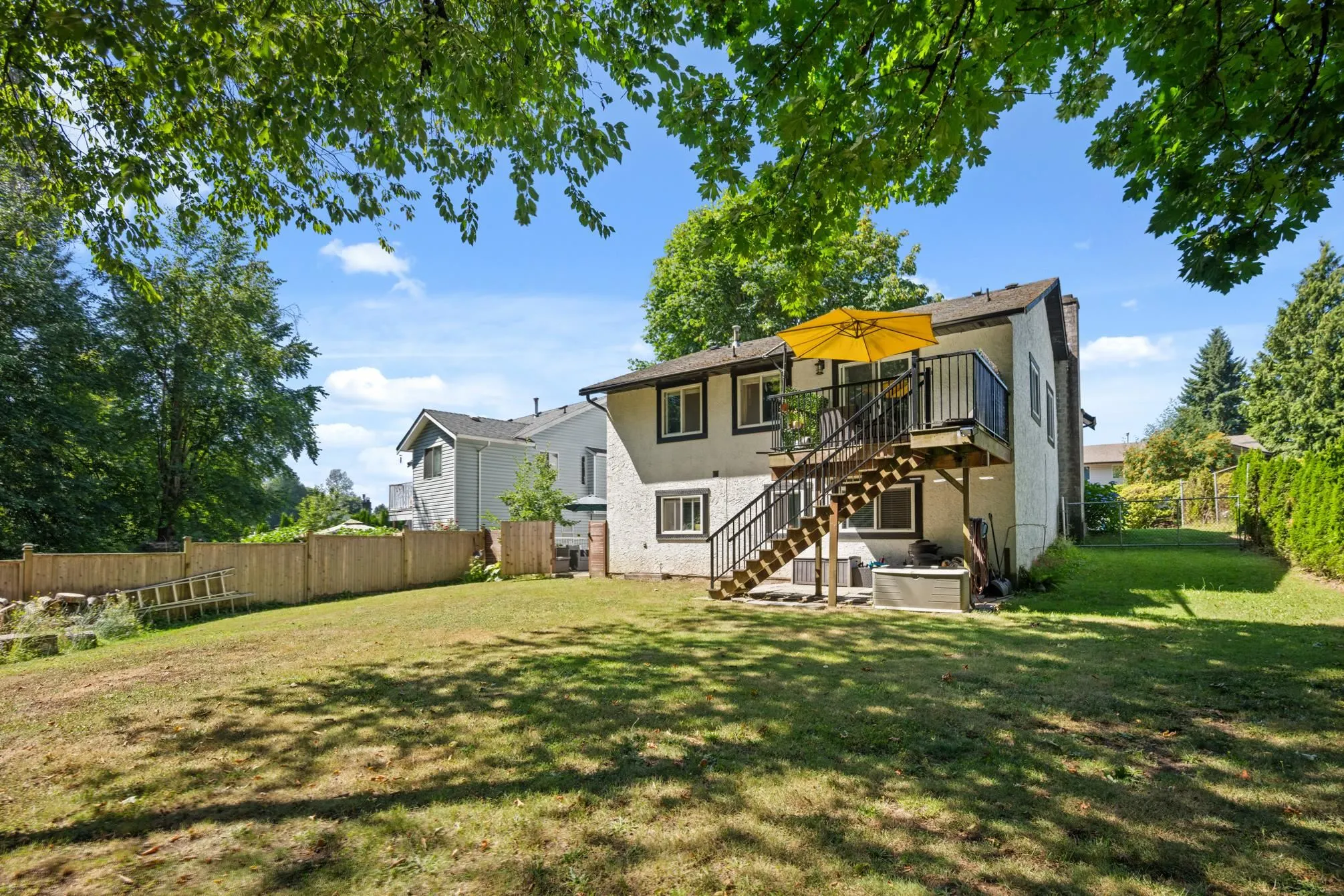 32450 Grebe Crescent