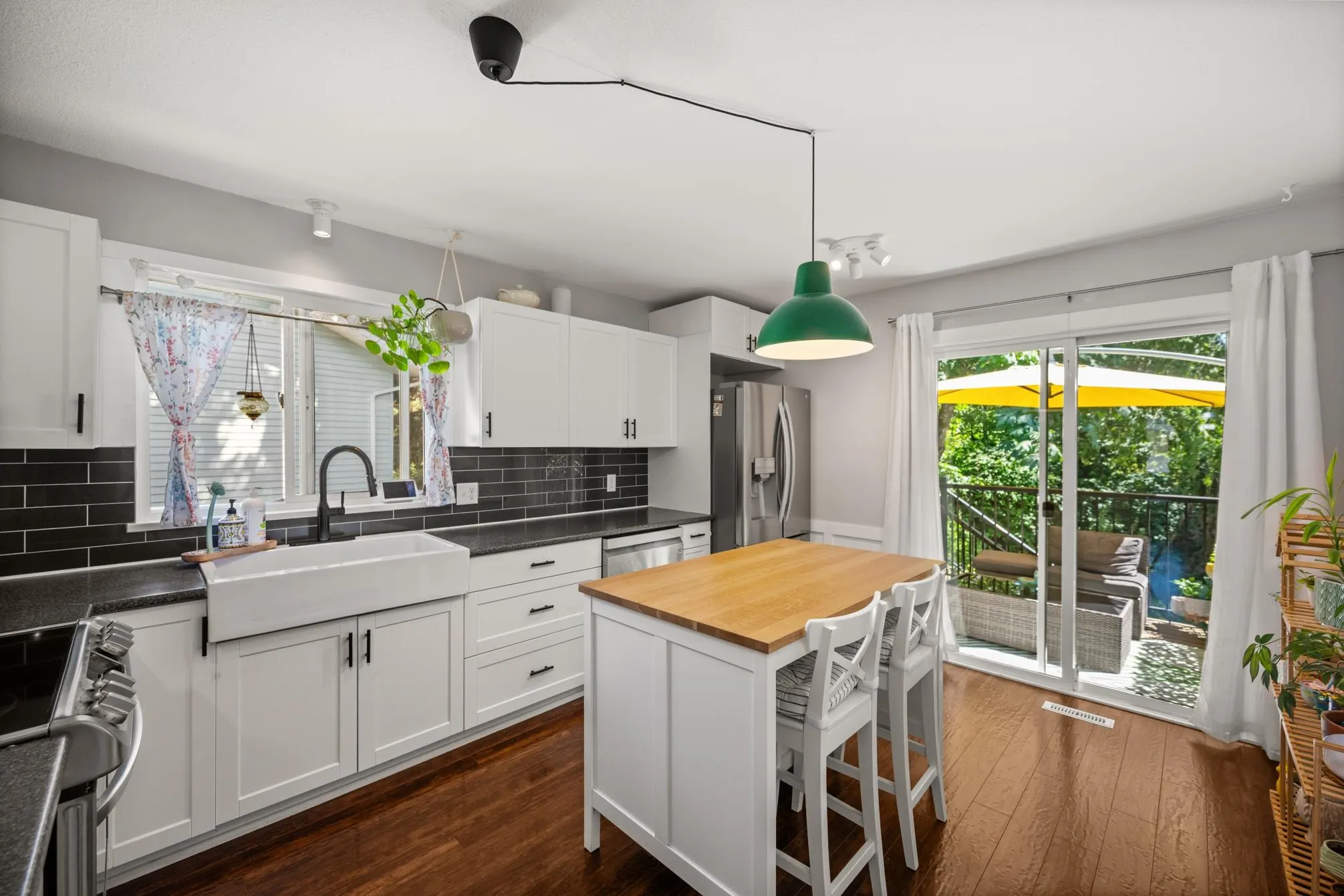 32450 Grebe Crescent