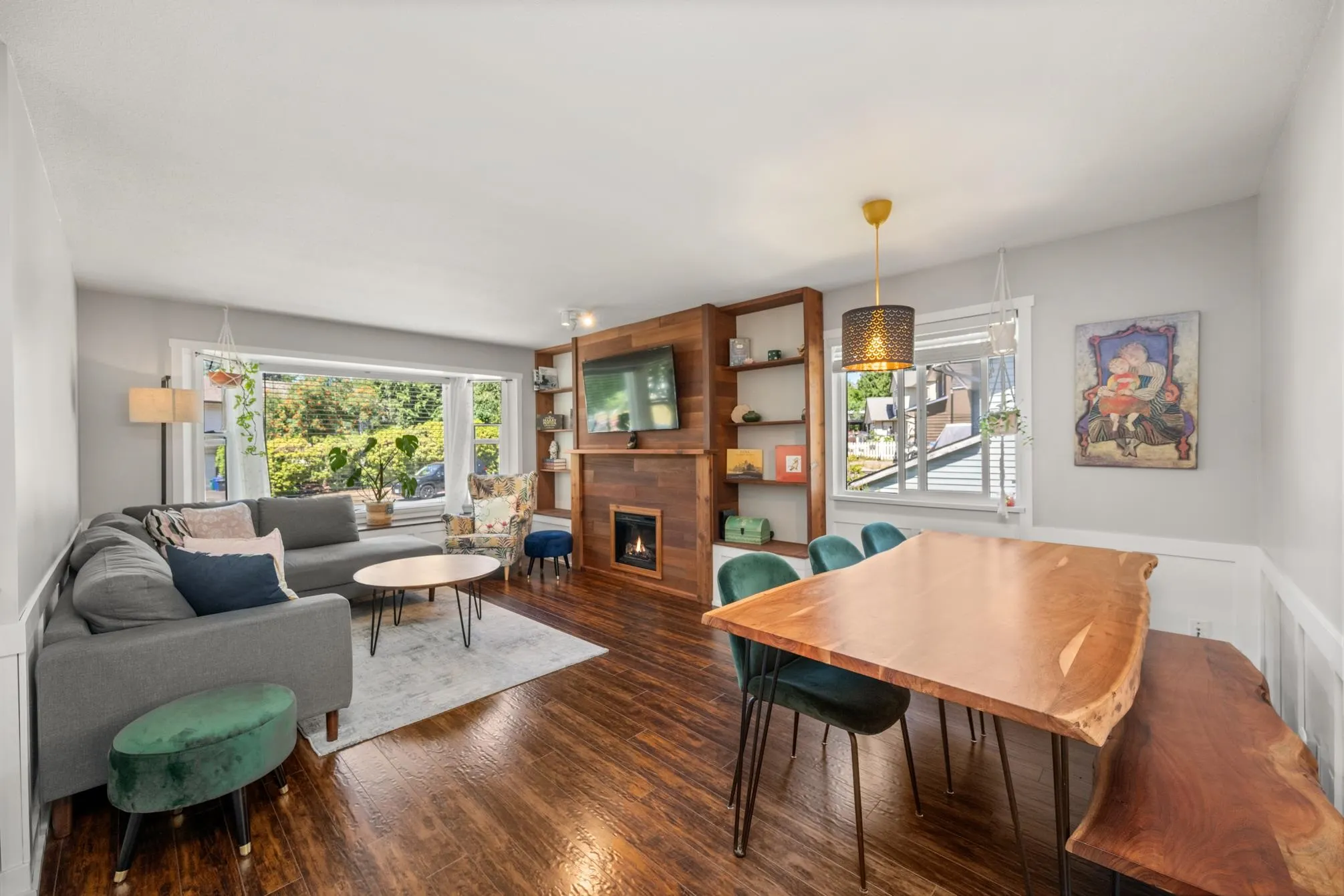 32450 Grebe Crescent
