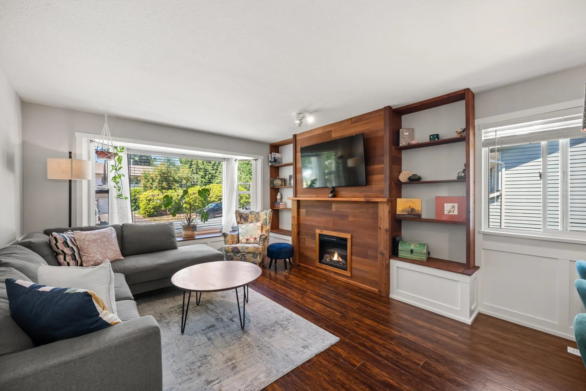 32450 Grebe Crescent
