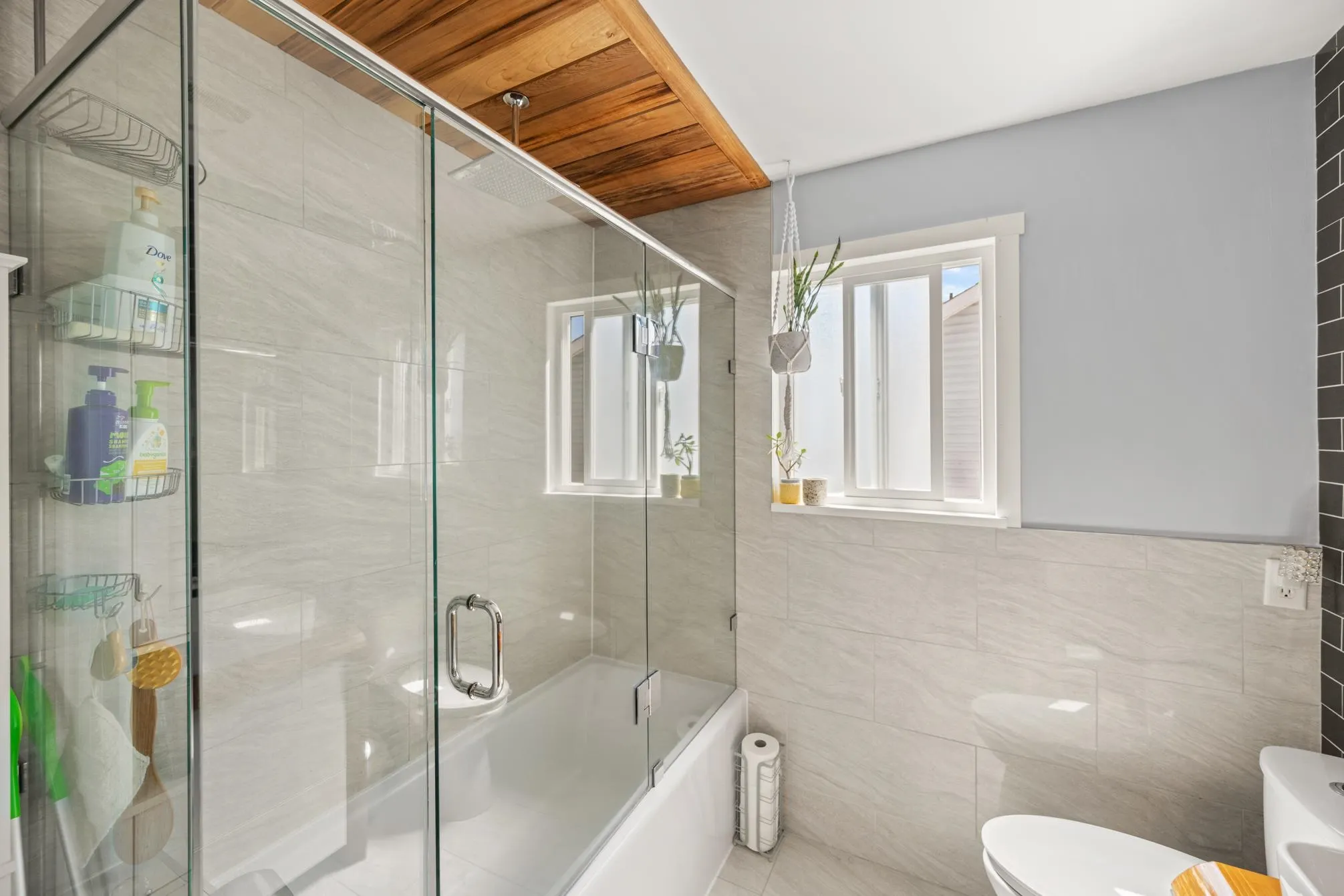 32450 Grebe Crescent