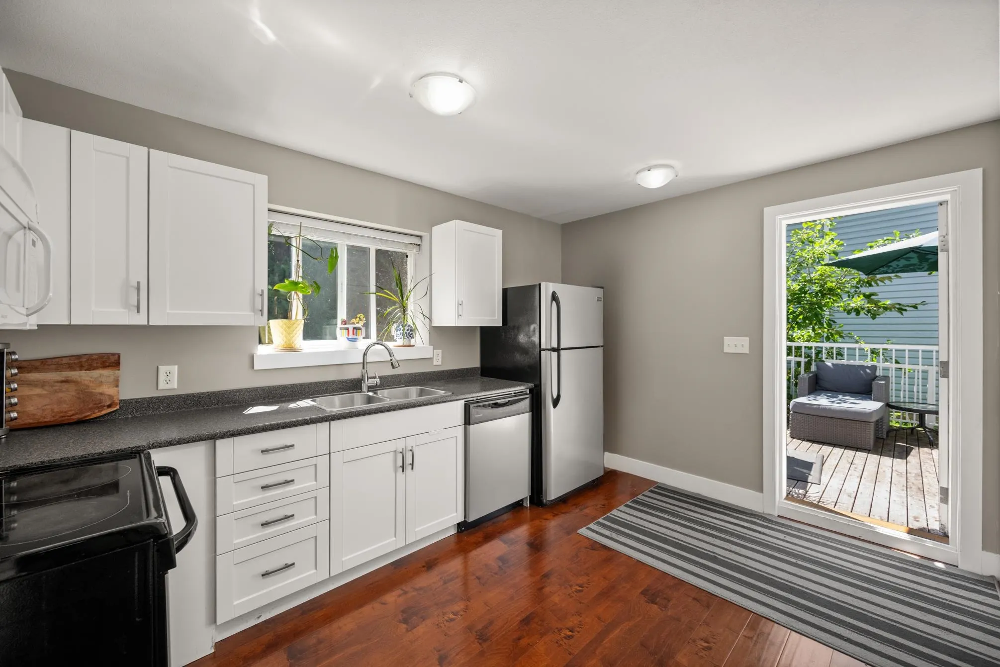 32450 Grebe Crescent