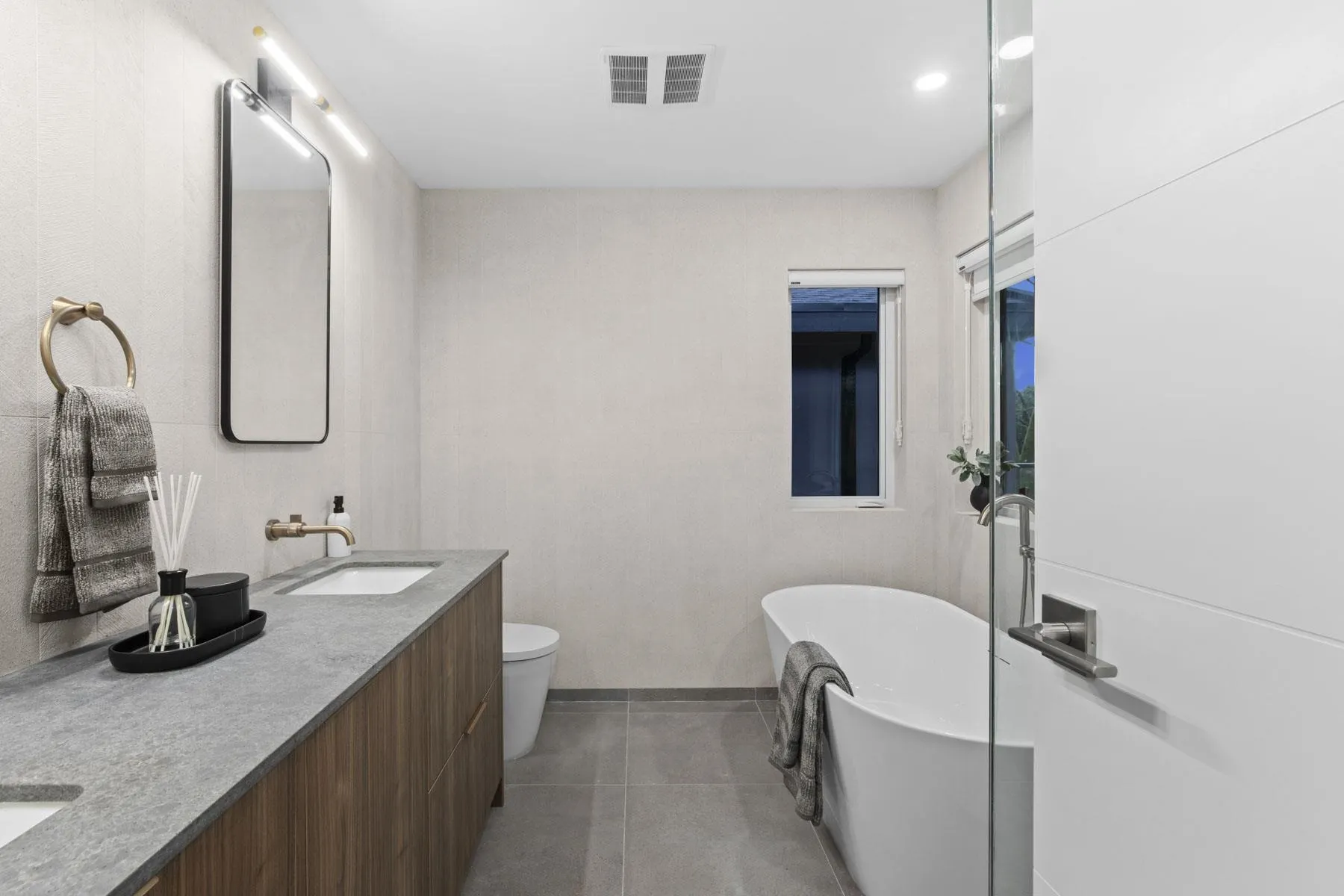 3073 Fromme Road