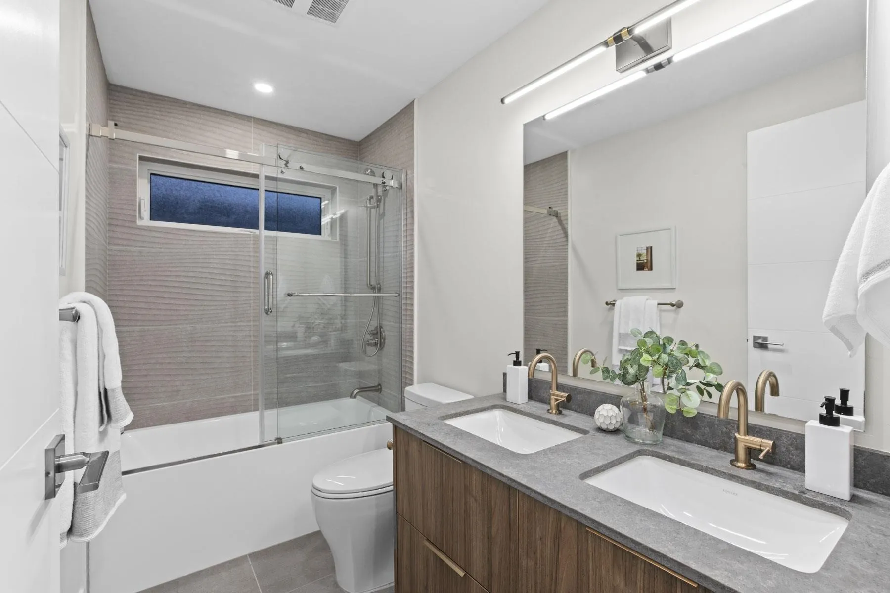 3073 Fromme Road