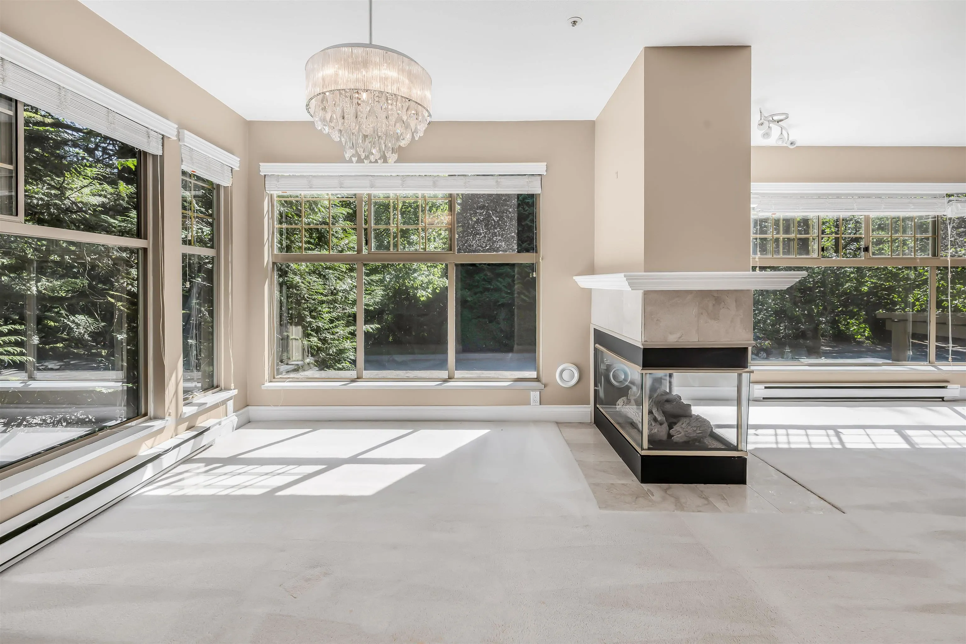 101 180 Ravine Drive