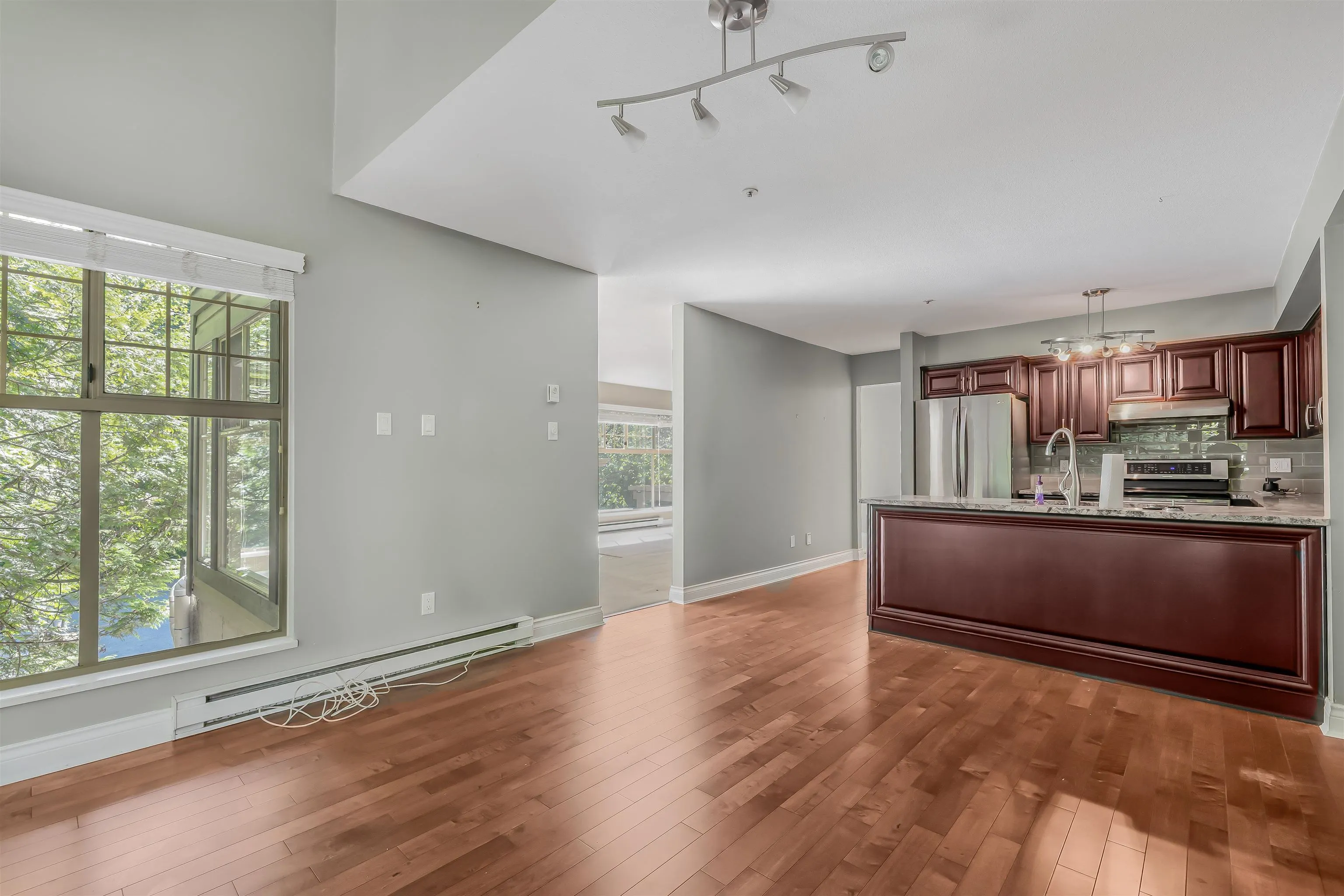 101 180 Ravine Drive