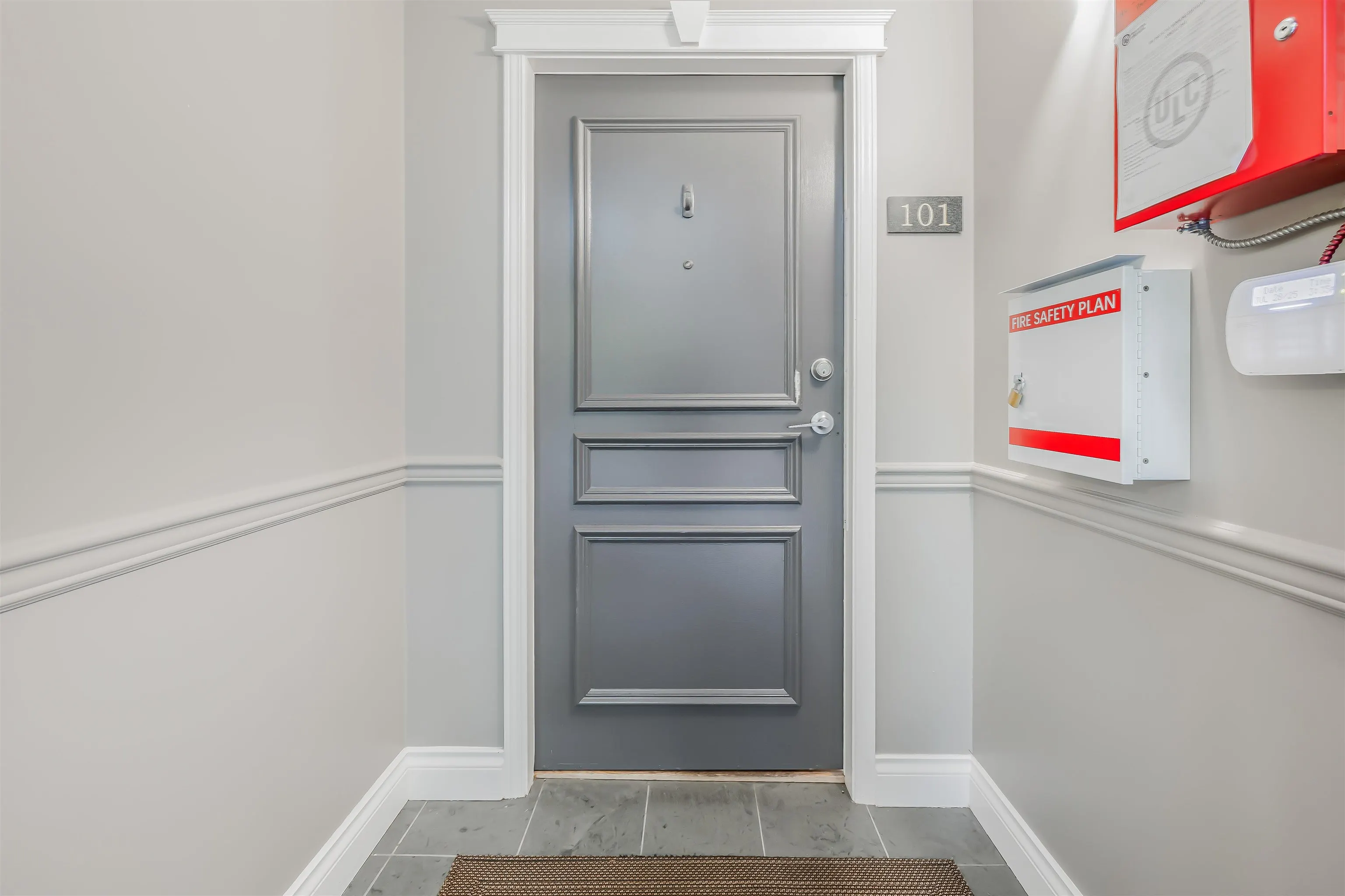 101 180 Ravine Drive