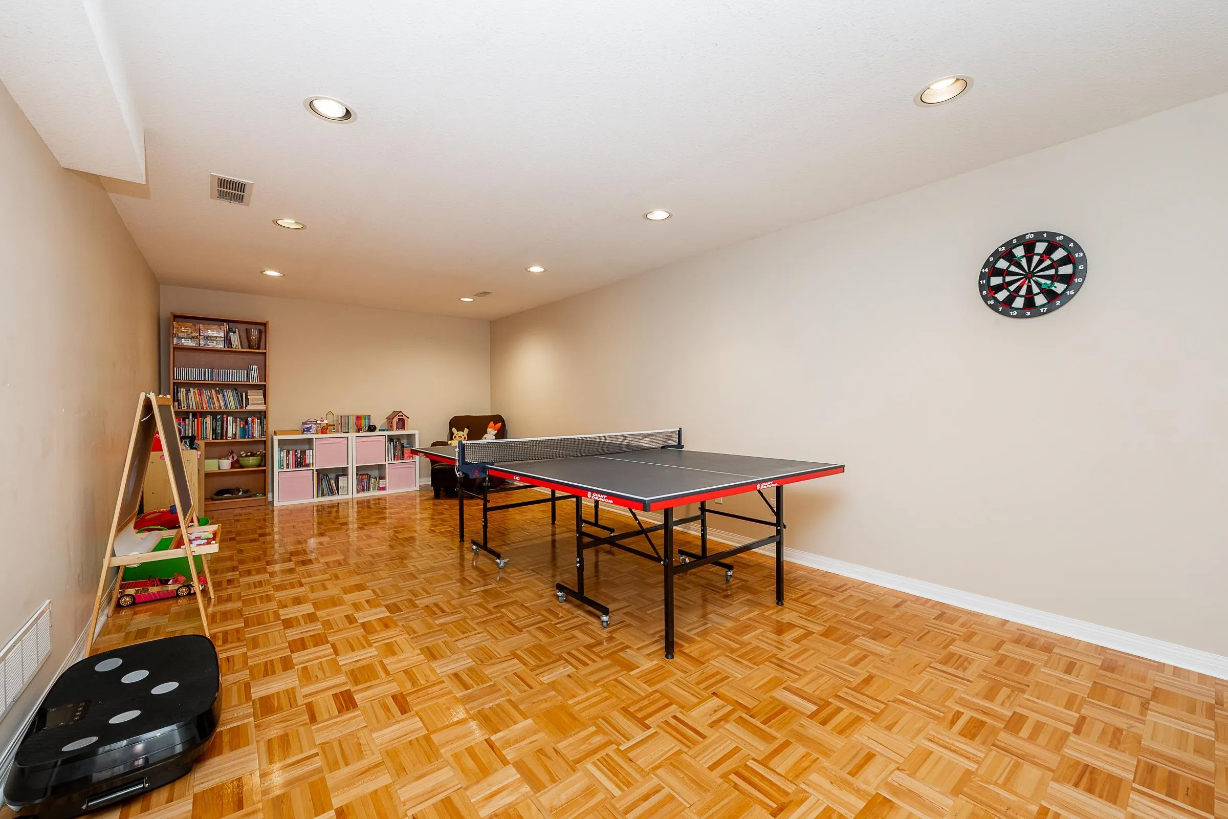 87 101 Parkside Drive