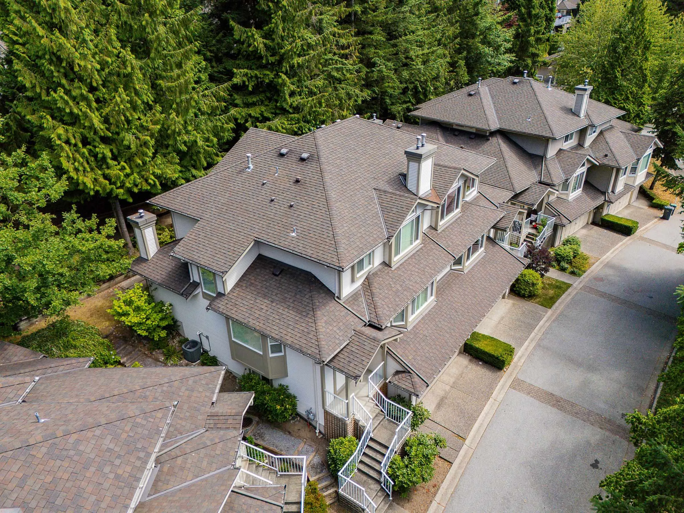 87 101 Parkside Drive