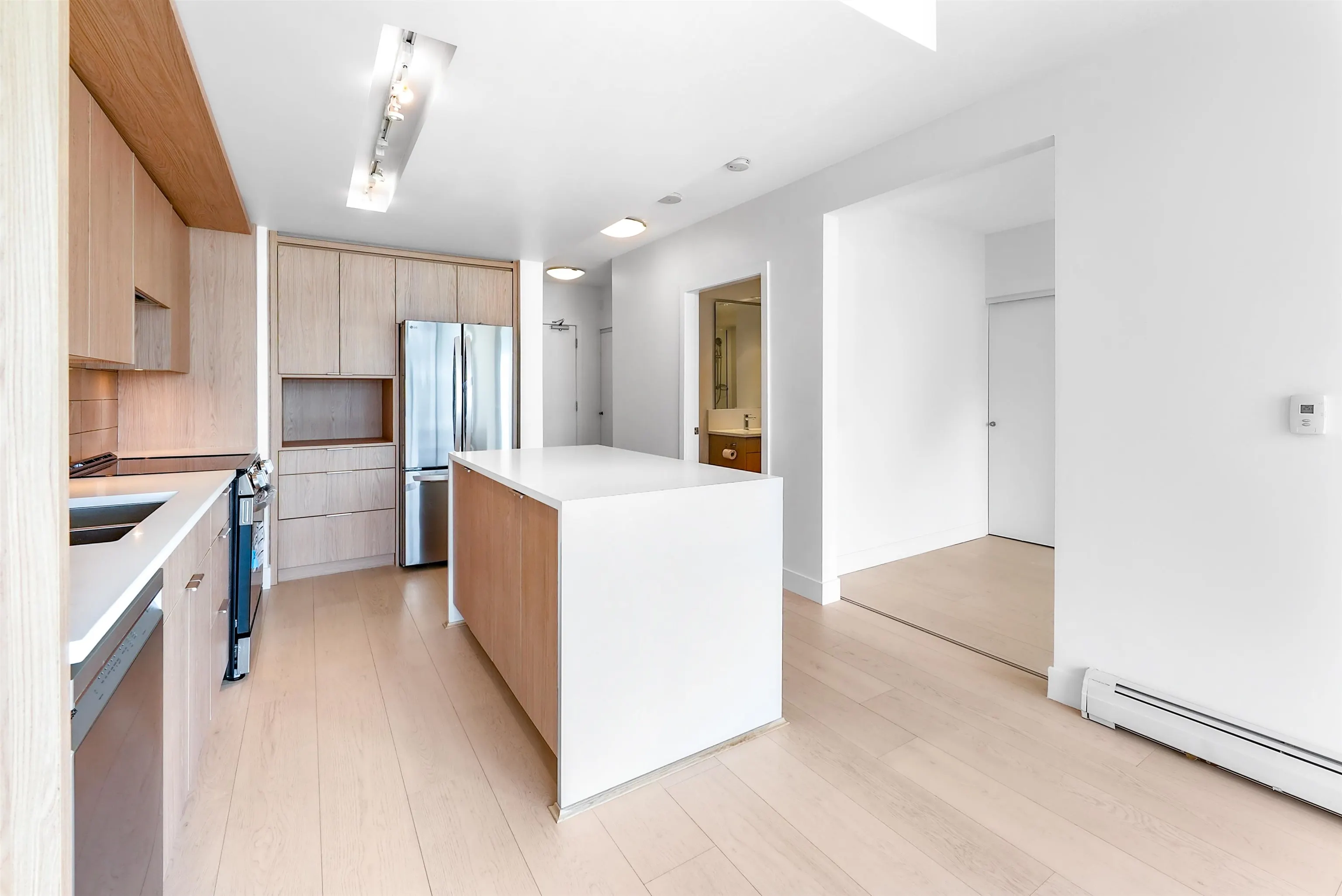 1406 1320 Chesterfield Avenue