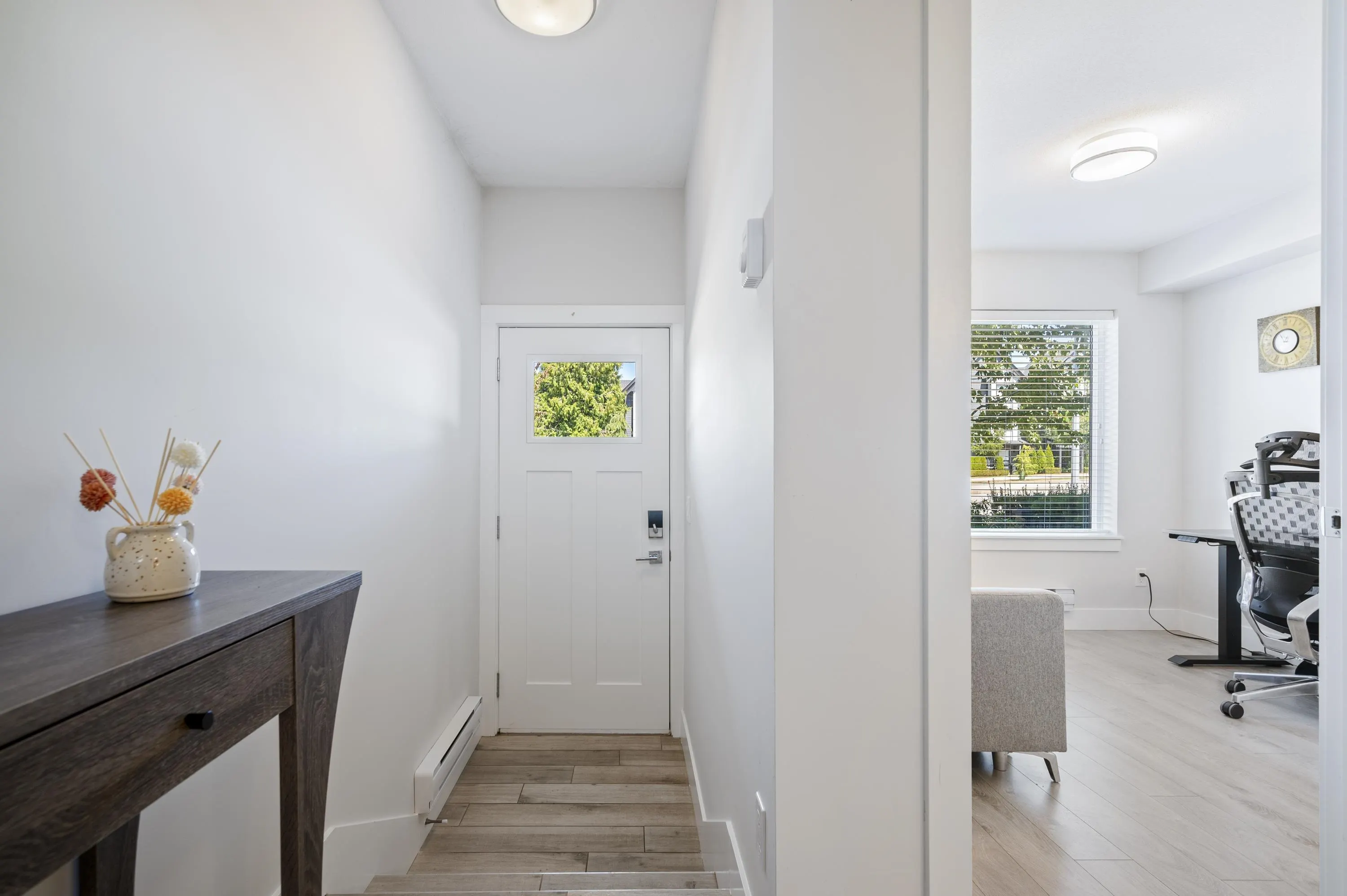 20 16337 23a Avenue