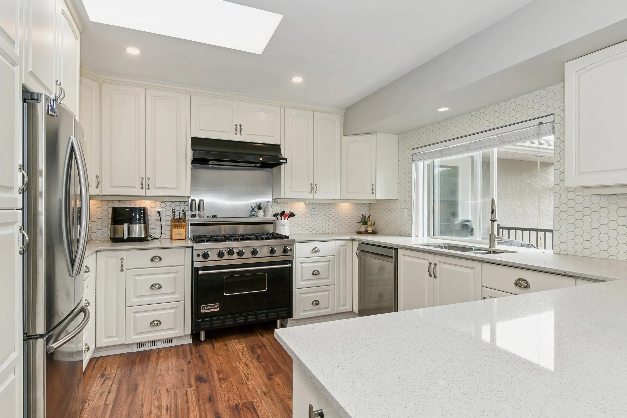 1850 Sinclair Place