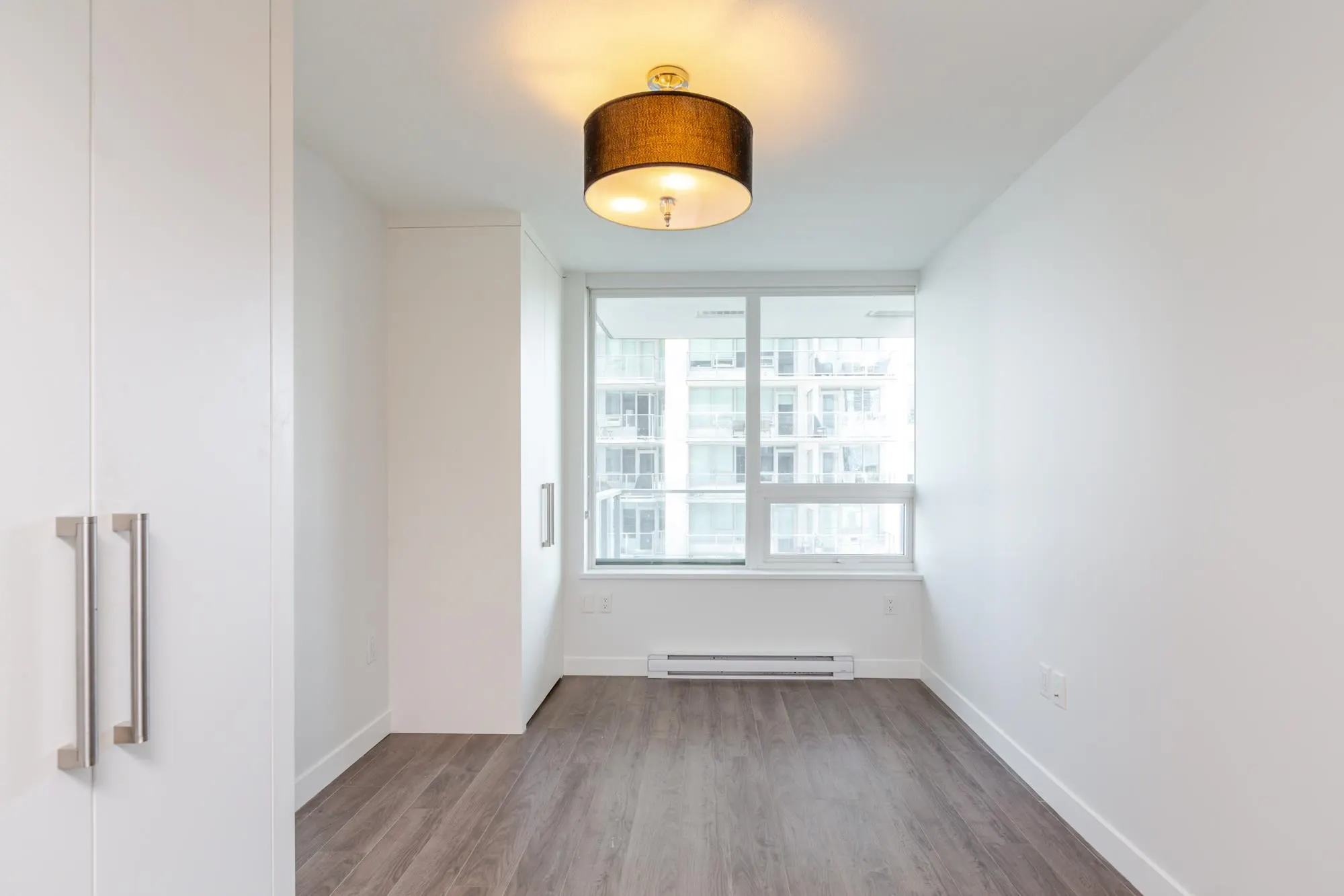1108 908 Quayside Drive