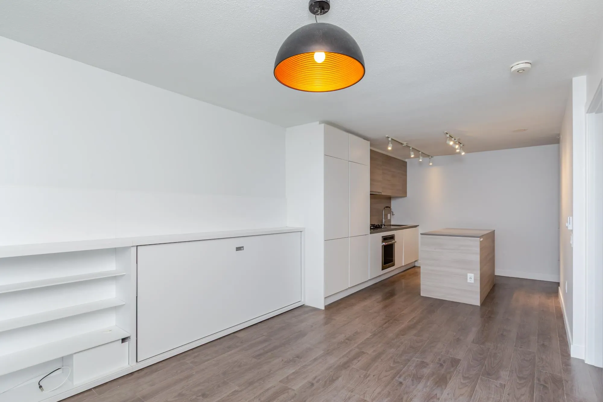1108 908 Quayside Drive