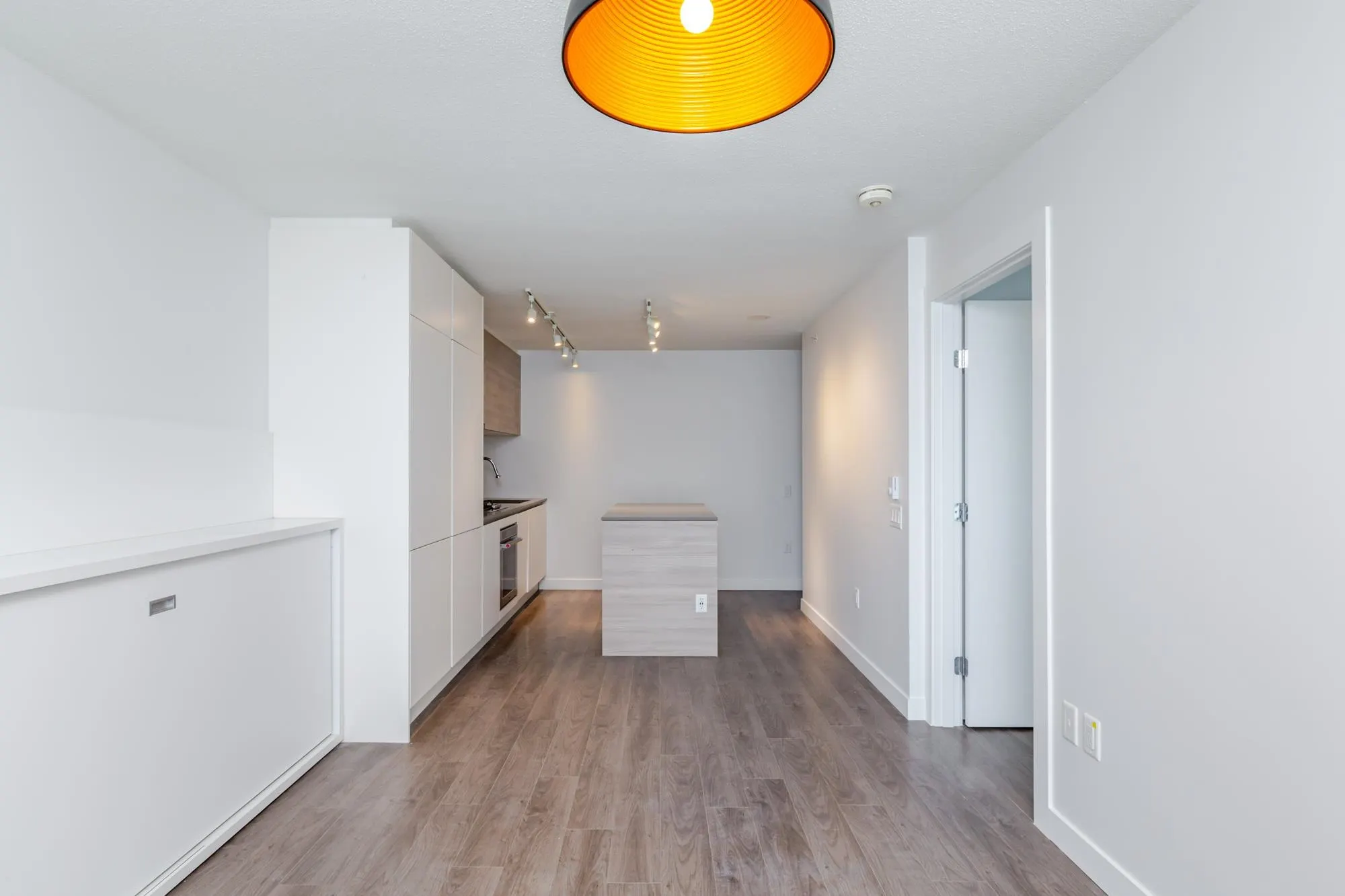 1108 908 Quayside Drive