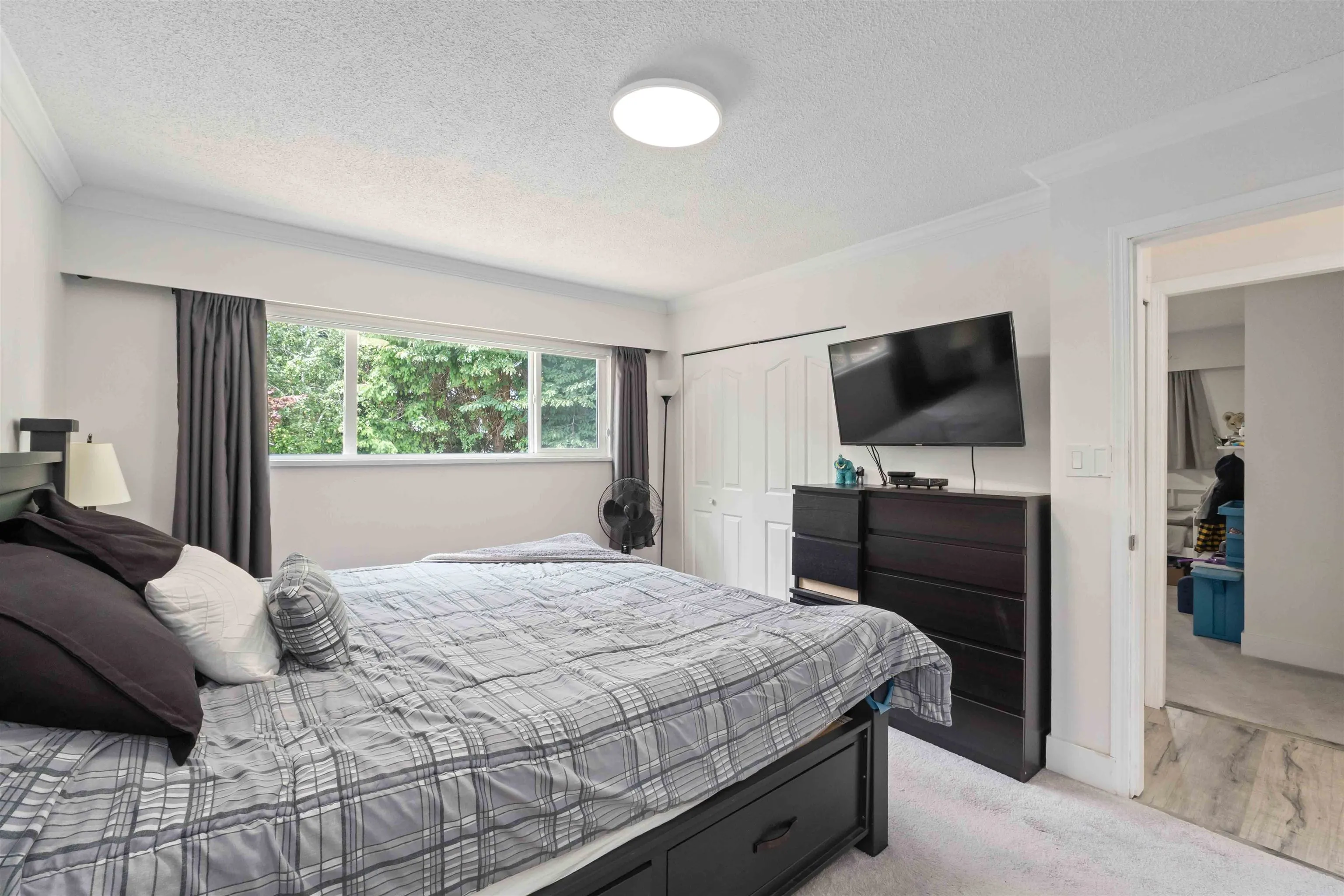 1147 Keil Crescent