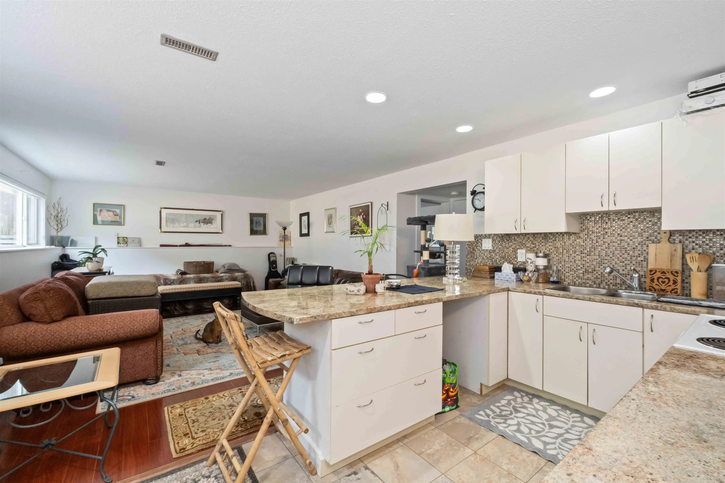1147 Keil Crescent