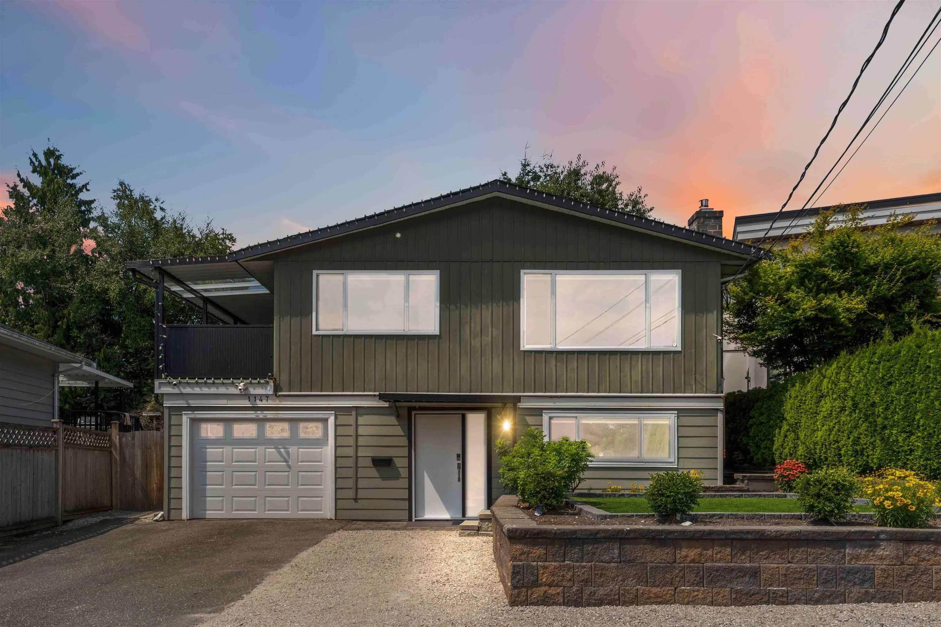 1147 Keil Crescent