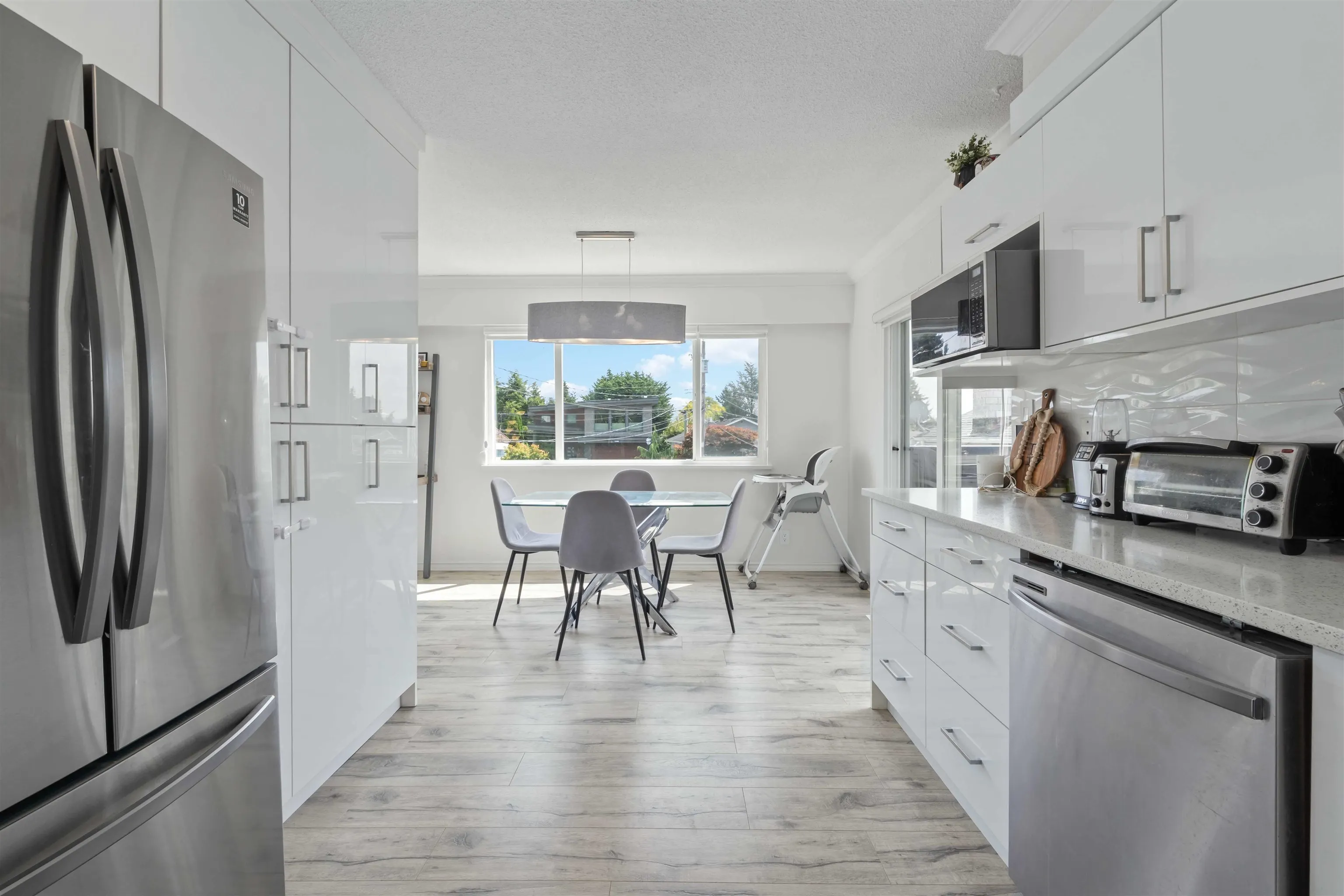 1147 Keil Crescent