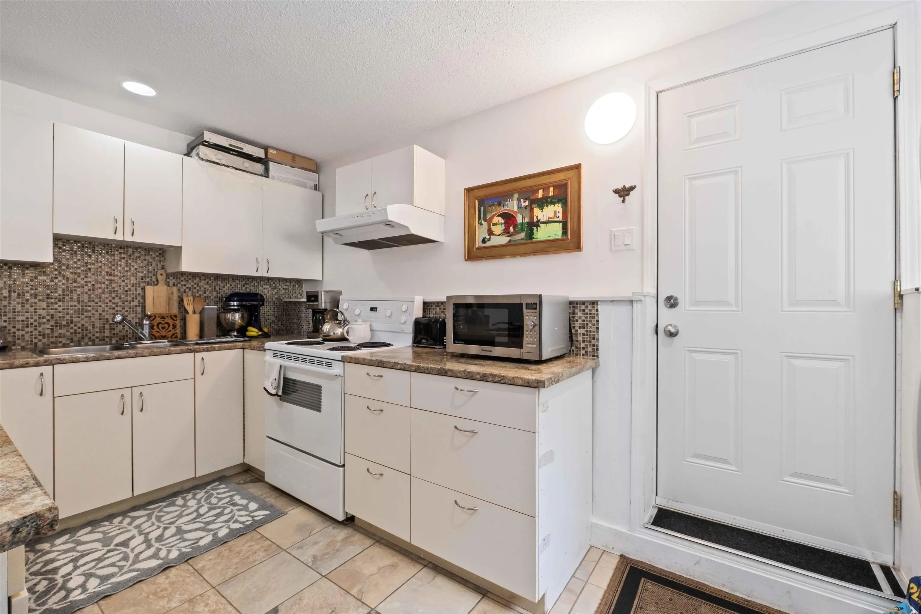 1147 Keil Crescent