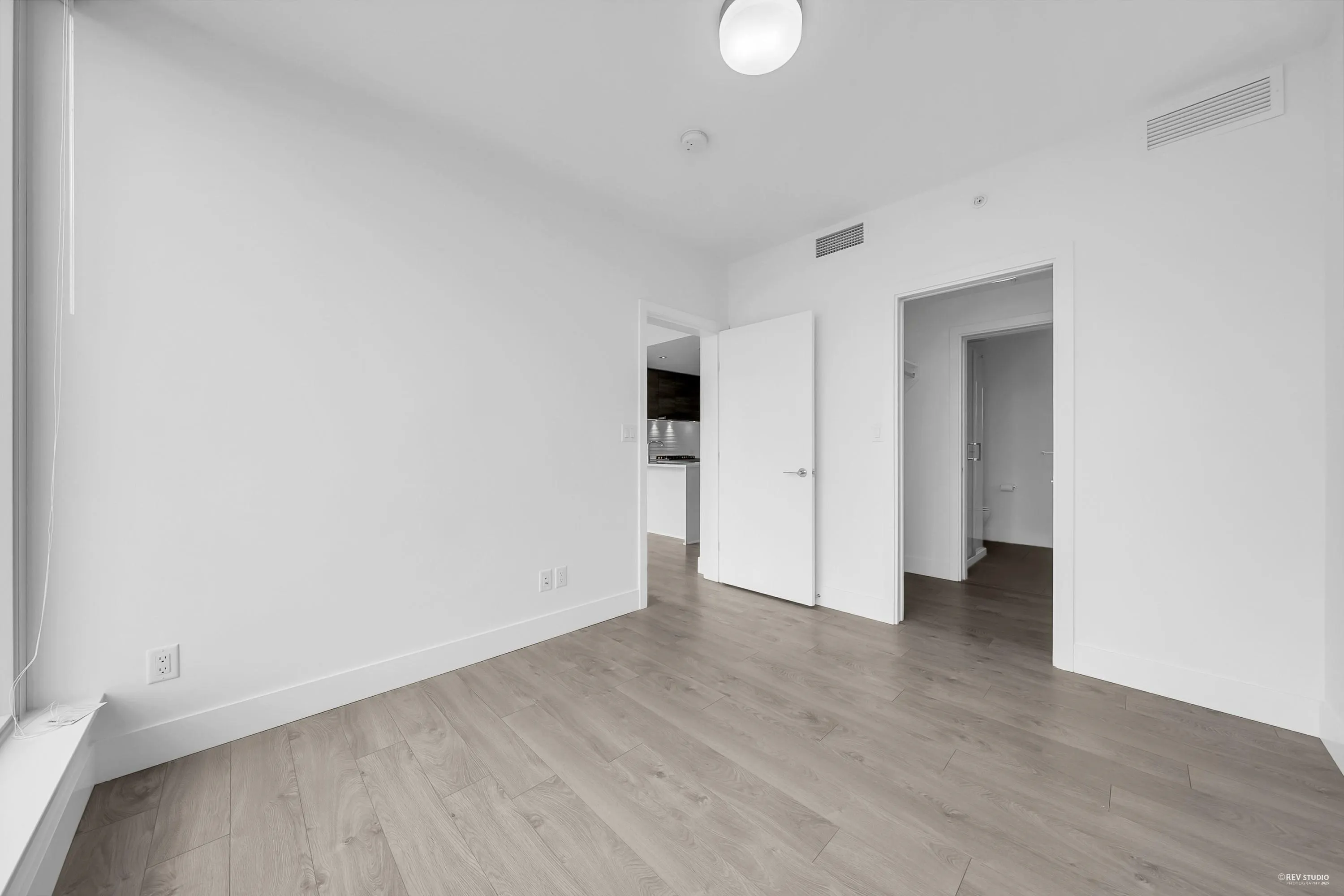 3205 7358 Edmonds Street