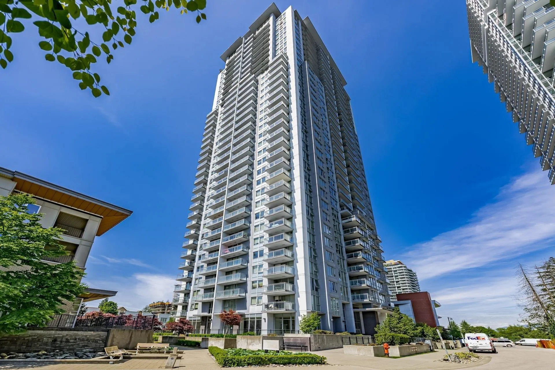 3707 13325 102a Avenue