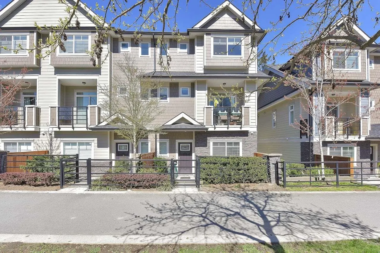 6 14285 64 Avenue