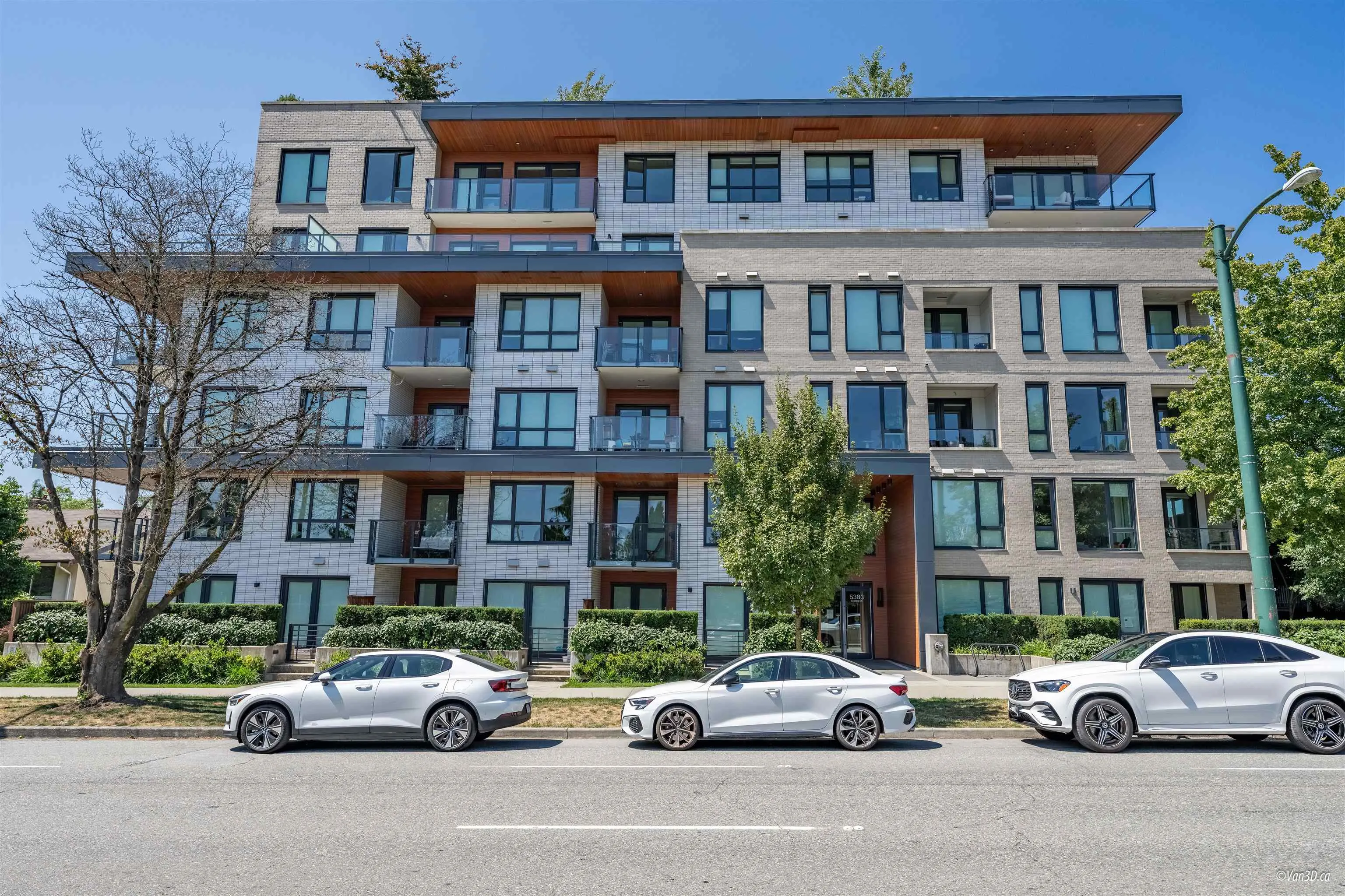 407 5383 Cambie Street