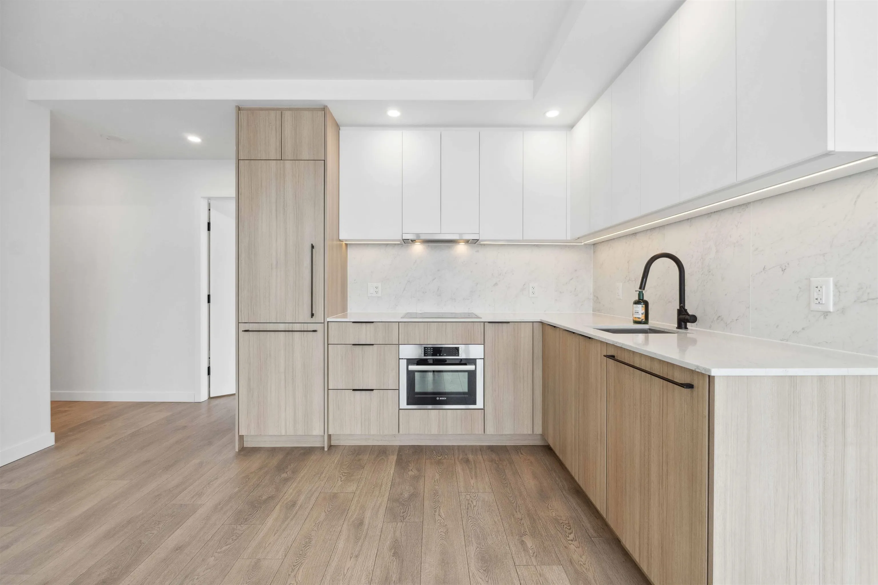 1411 13685 102 Avenue