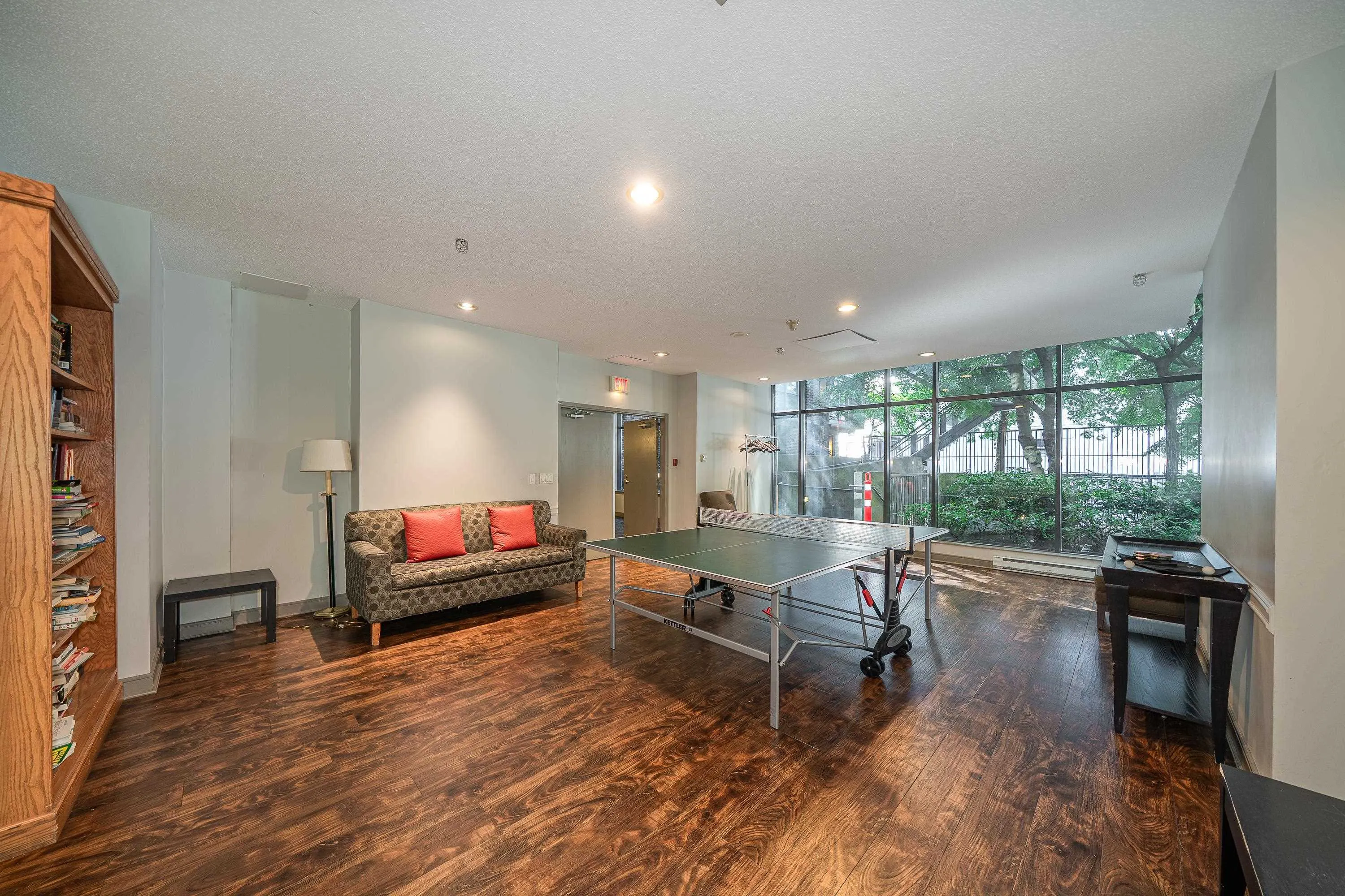 1509 1068 Hornby Street