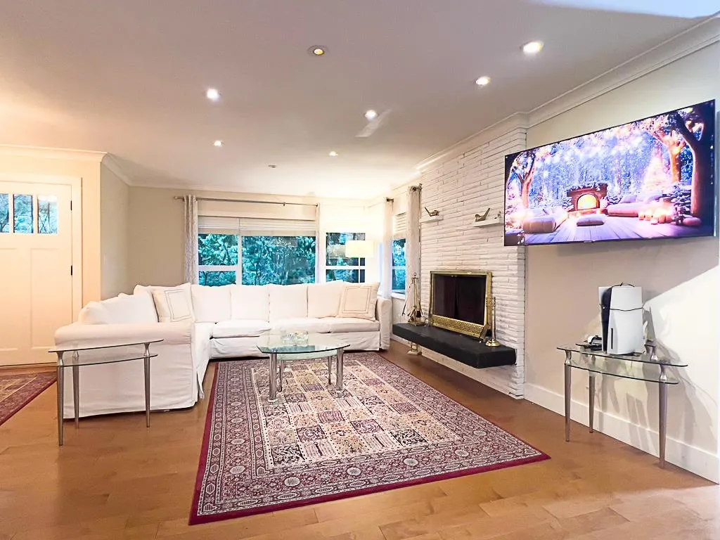 3129 Princess Avenue