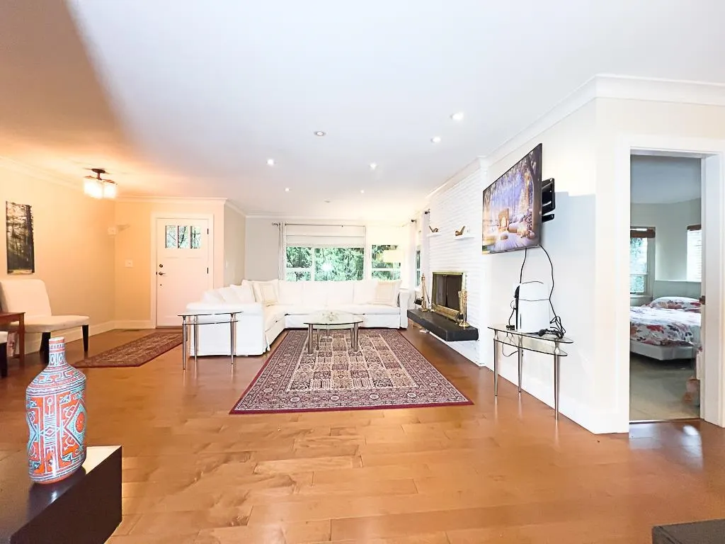 3129 Princess Avenue