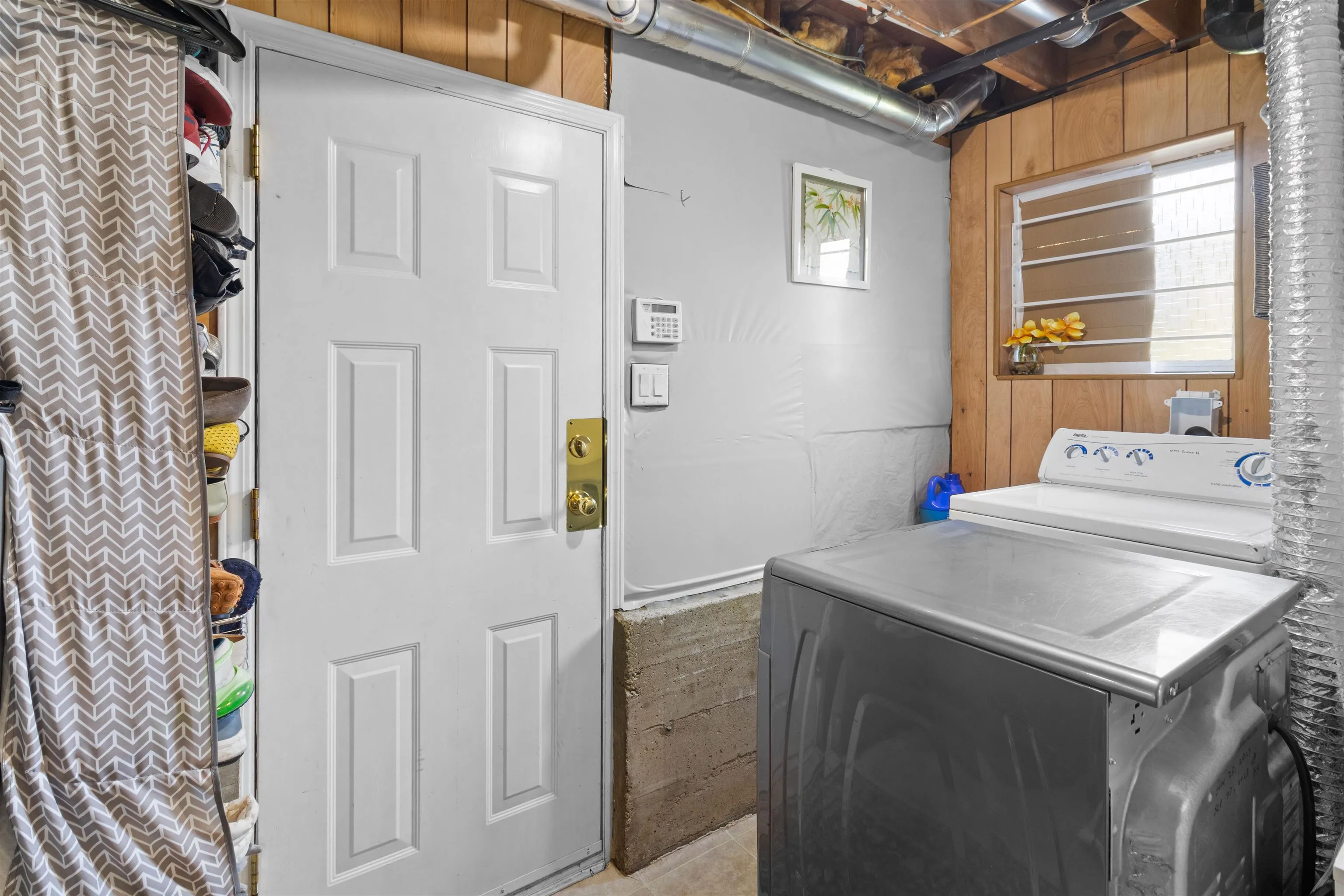 10743 Dunlop Road