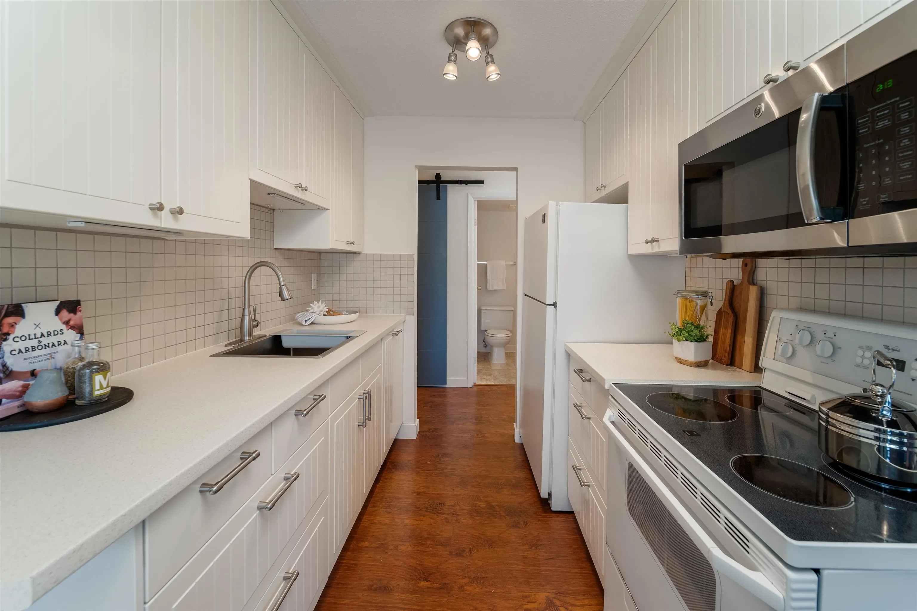 406 3680 W 7th Avenue