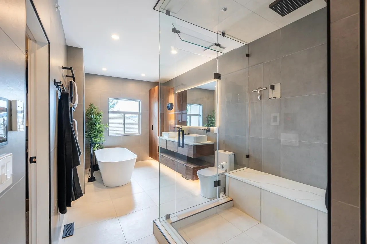 13 915 Fort Fraser Rise