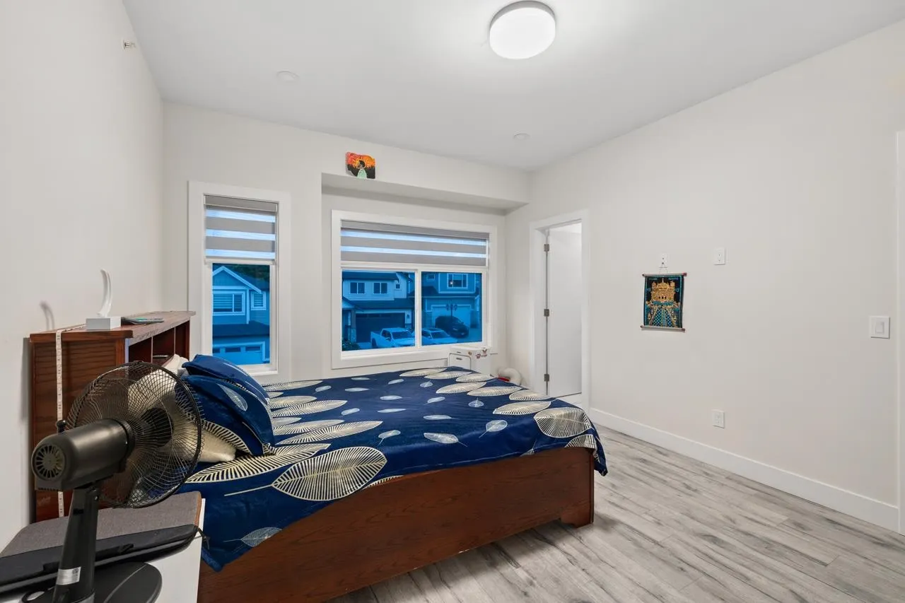 6 4581 Sumas Mountain Road