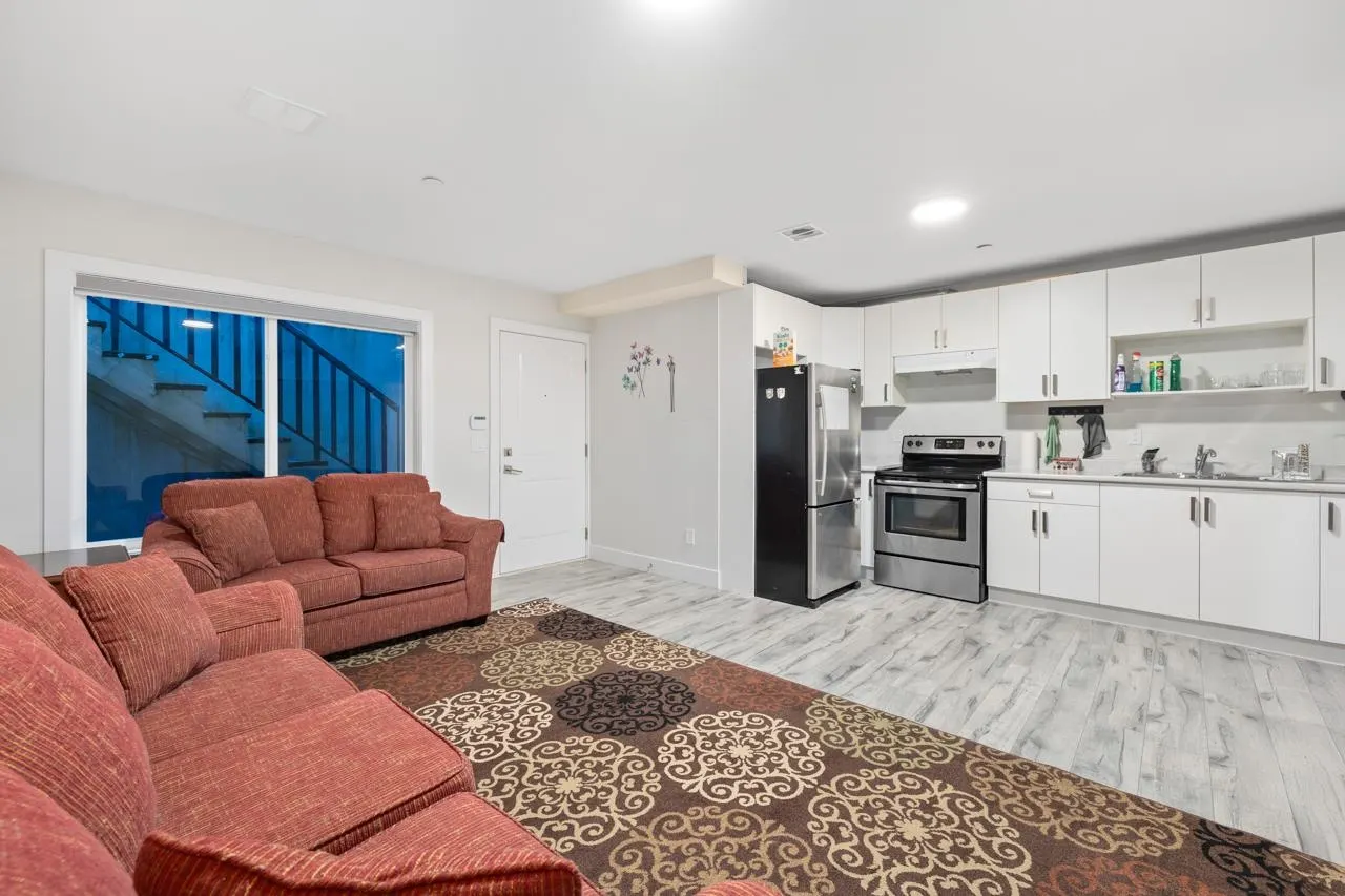 6 4581 Sumas Mountain Road
