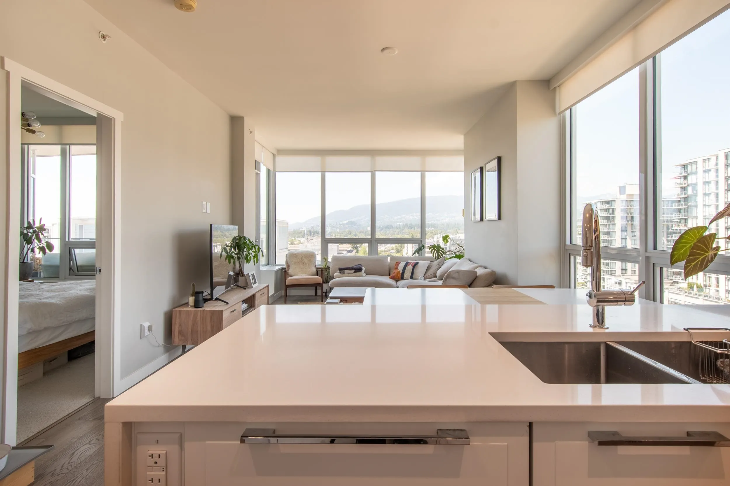 1106 118 Carrie Cates Court