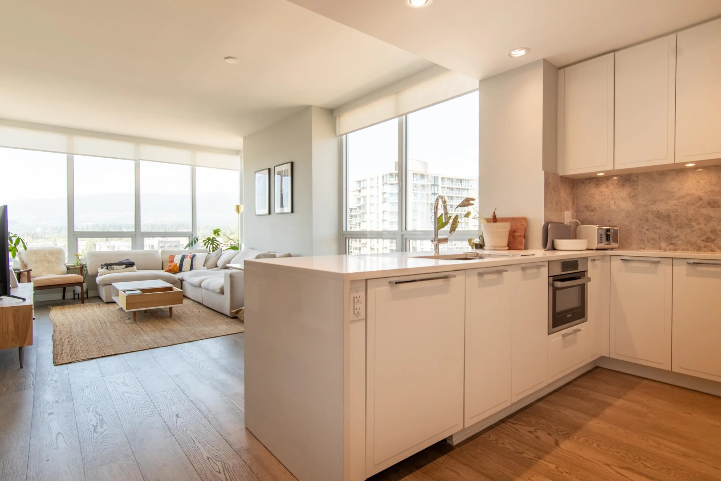 1106 118 Carrie Cates Court
